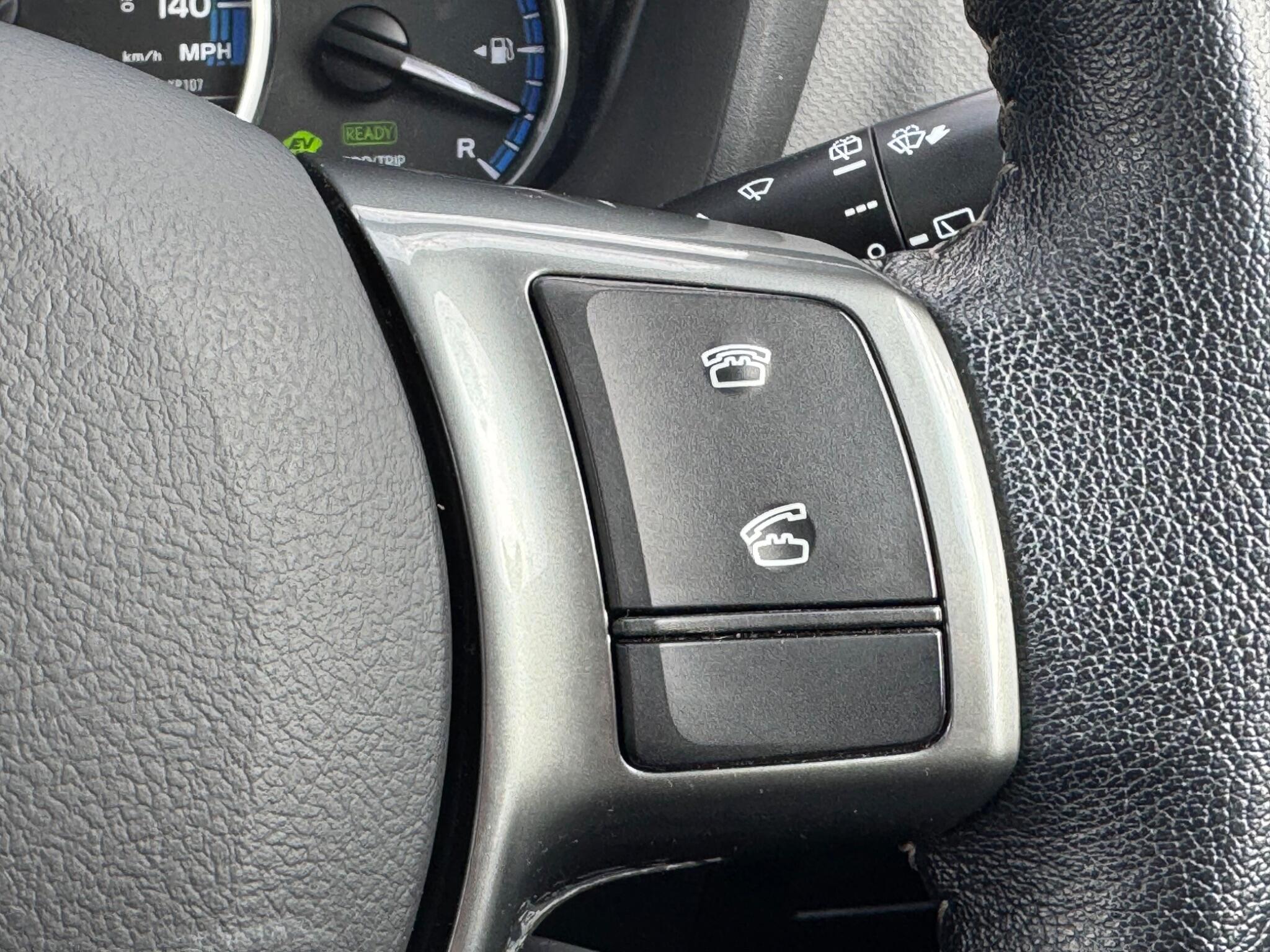 Toyota Yaris - Image 22
