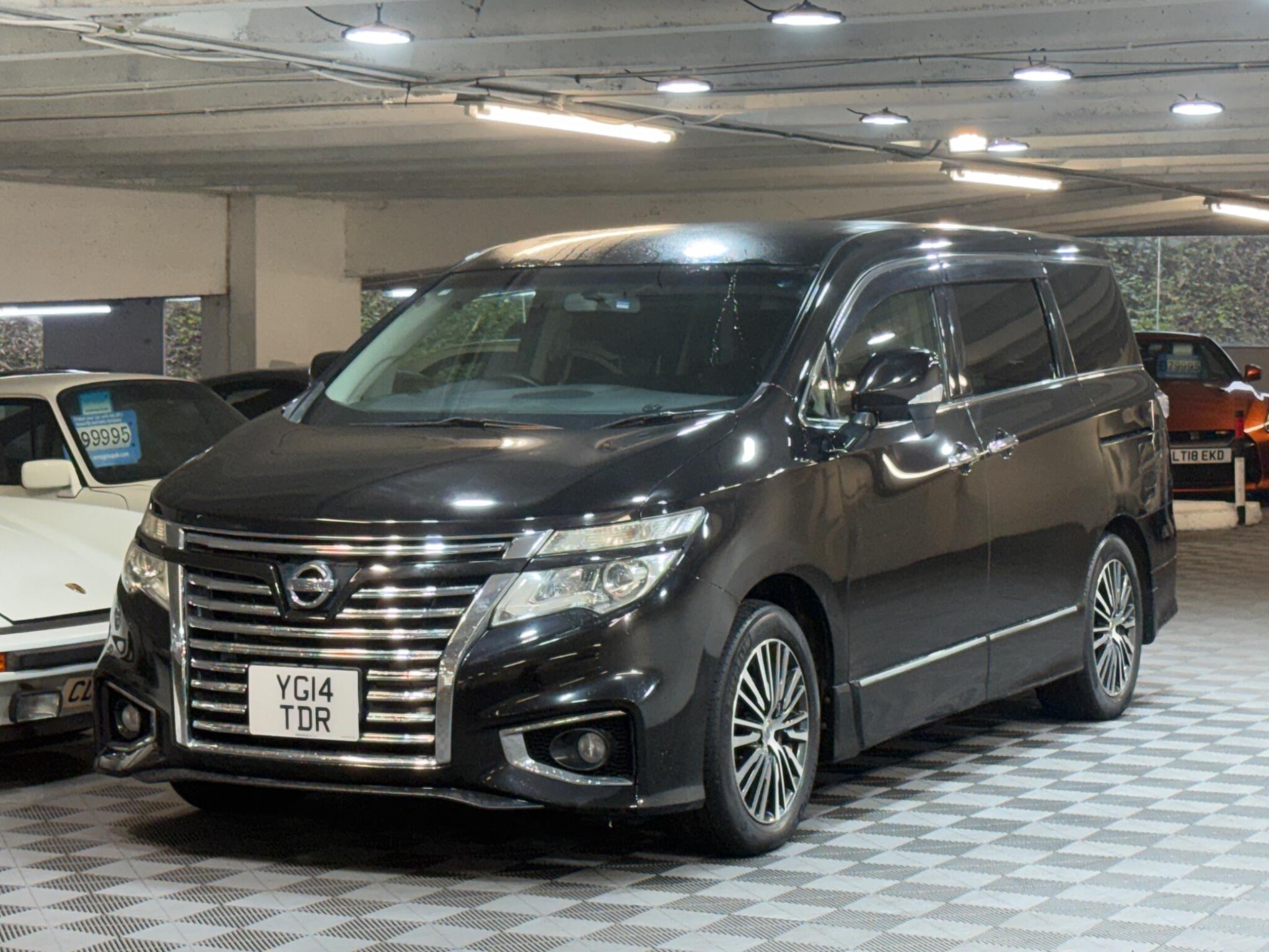 Nissan Elgrand - Image 7