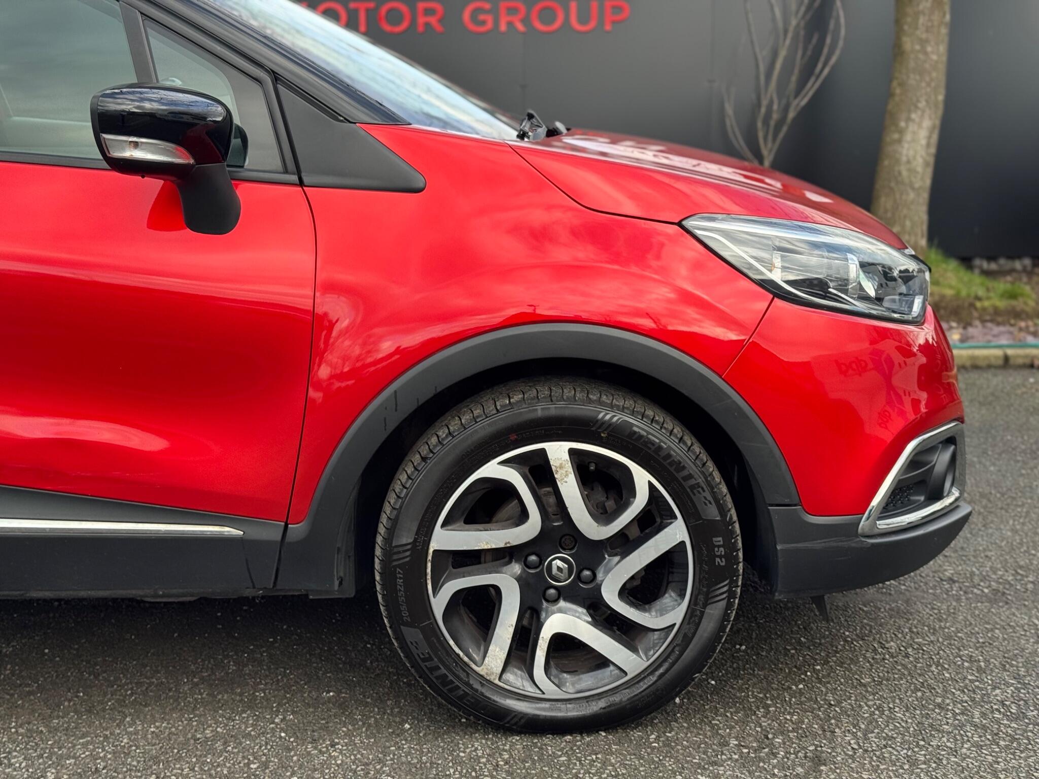 Renault Captur - Image 33