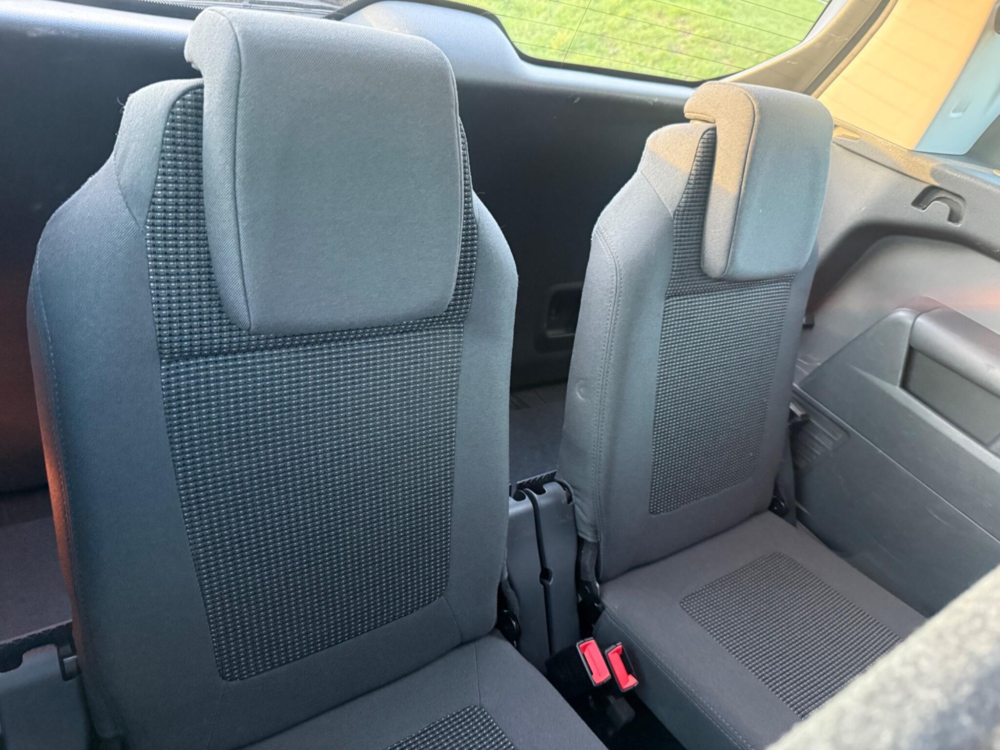 Peugeot 5008 - Image 14