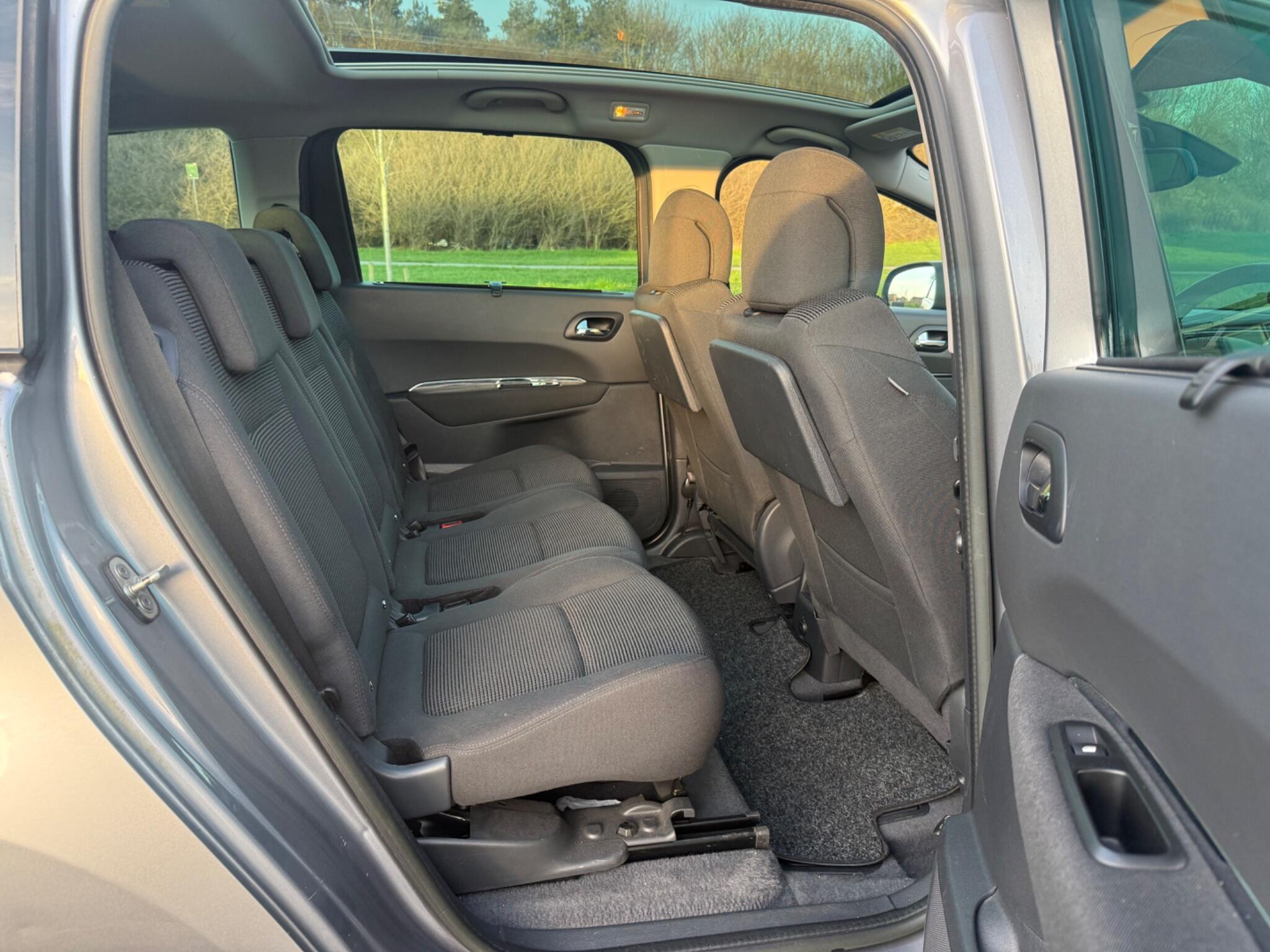 Peugeot 5008 - Image 16