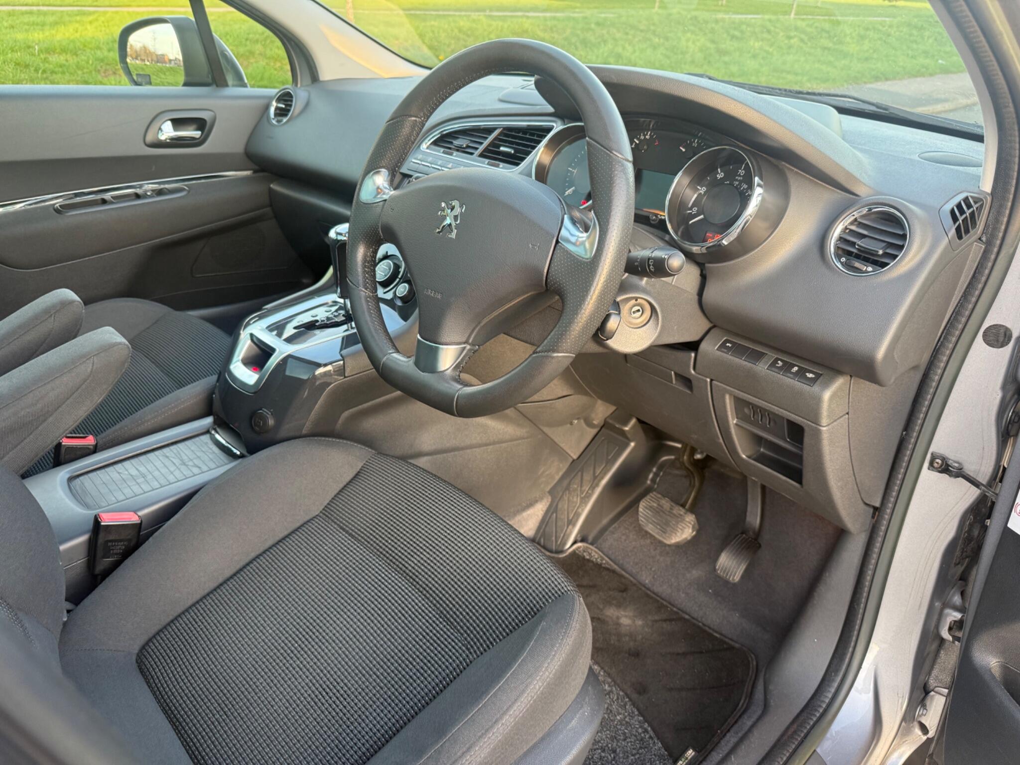 Peugeot 5008 - Image 18