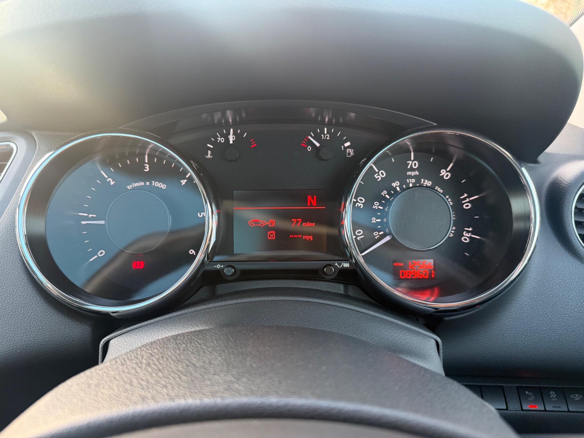 Peugeot 5008 - Image 23