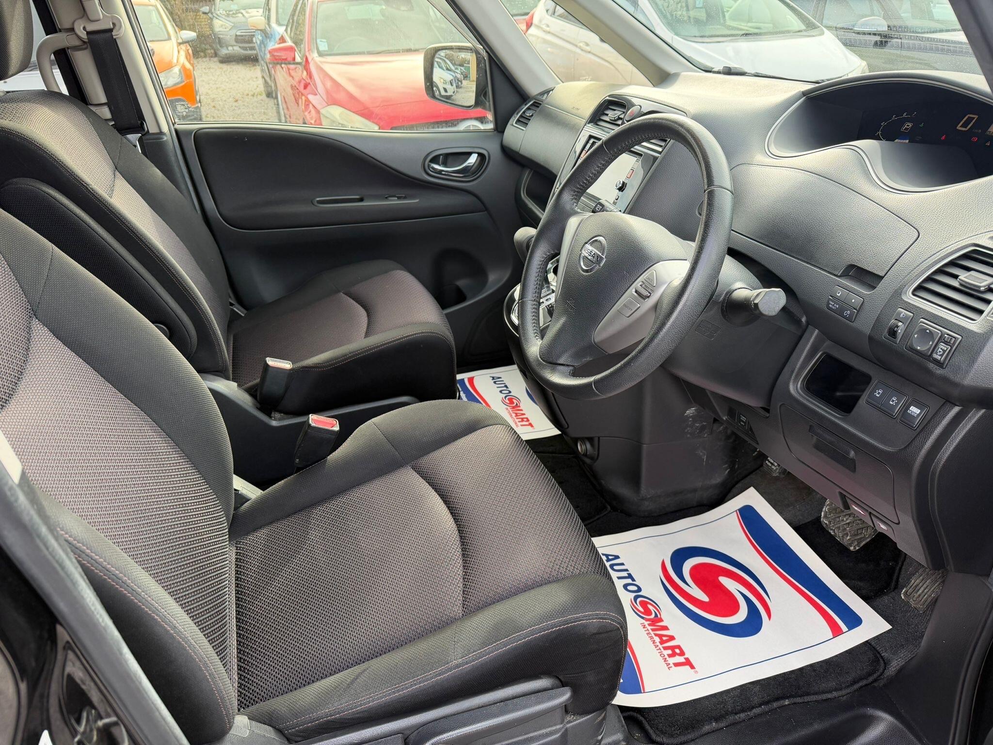 Nissan Serena - Image 12