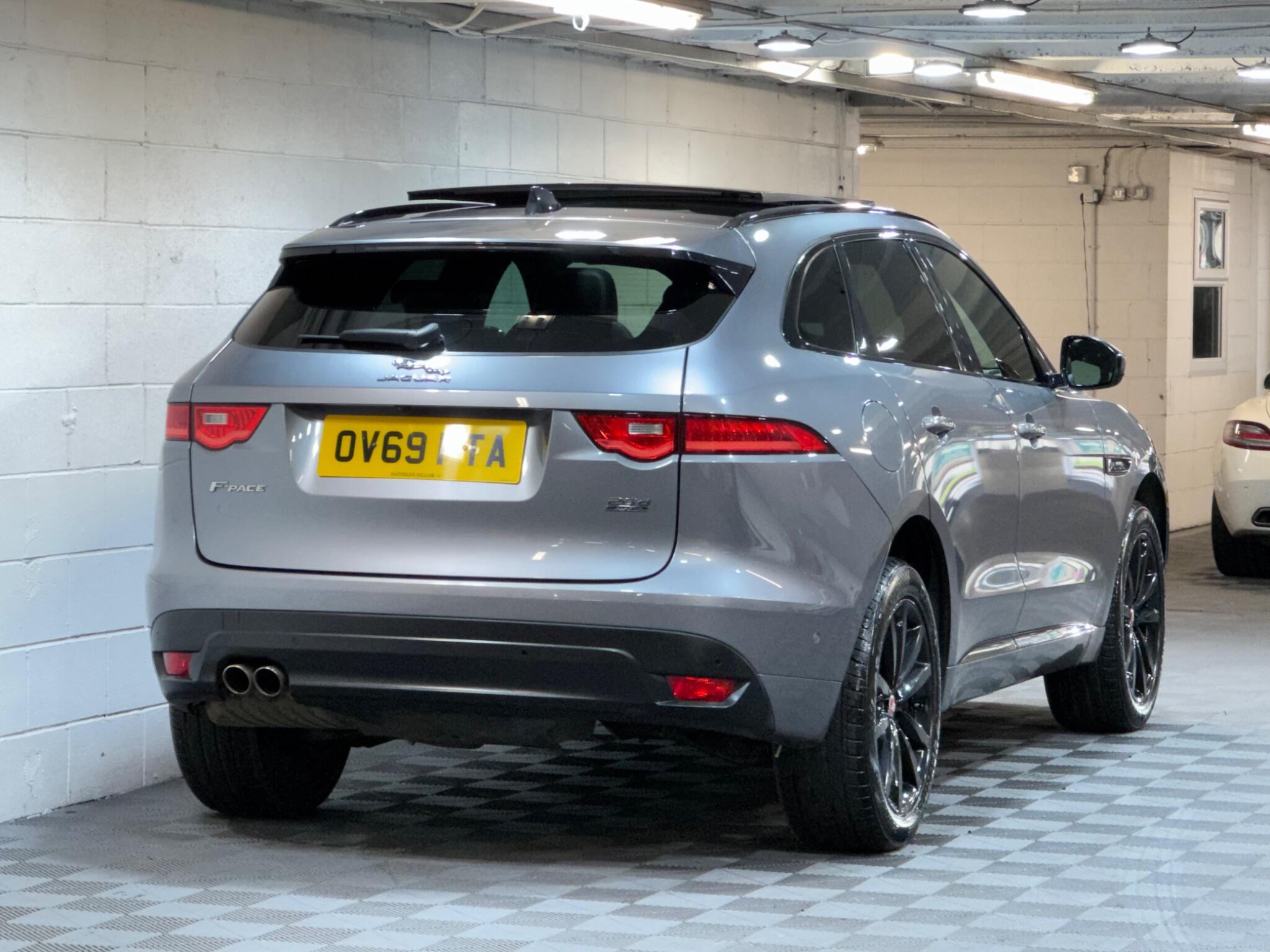 Jaguar F-Pace - Image 4