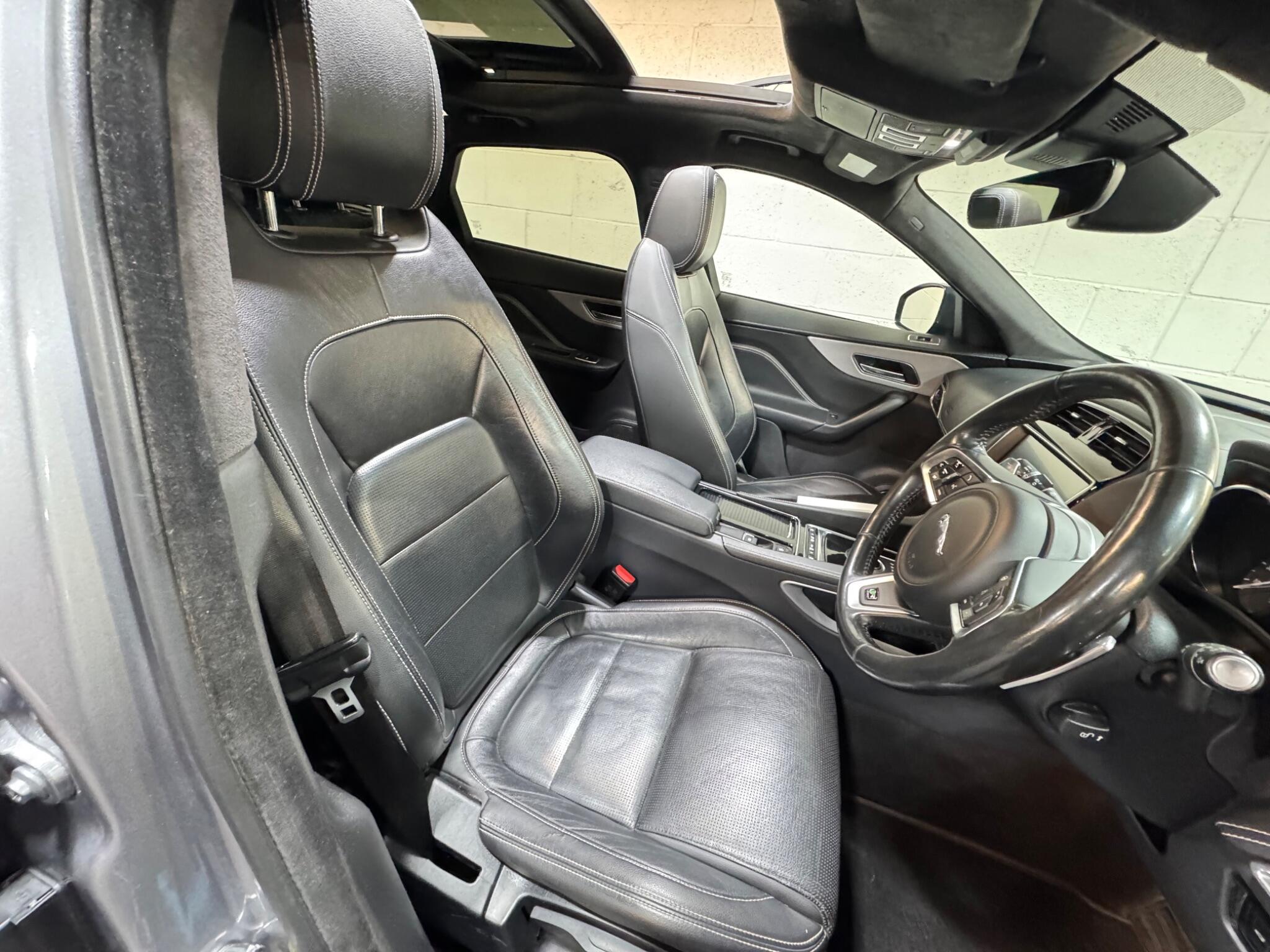 Jaguar F-Pace - Image 8