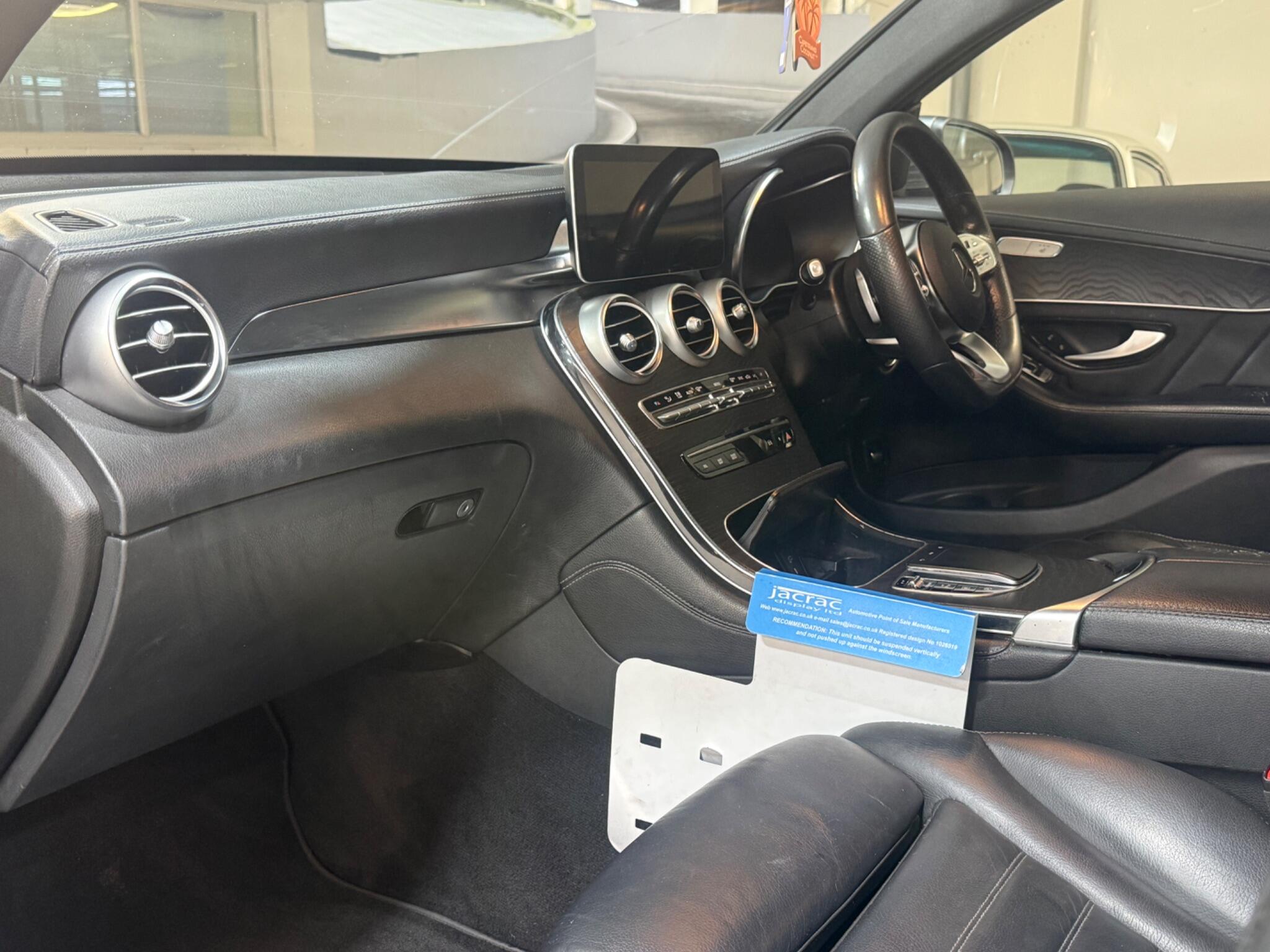 Mercedes GLC - Image 9