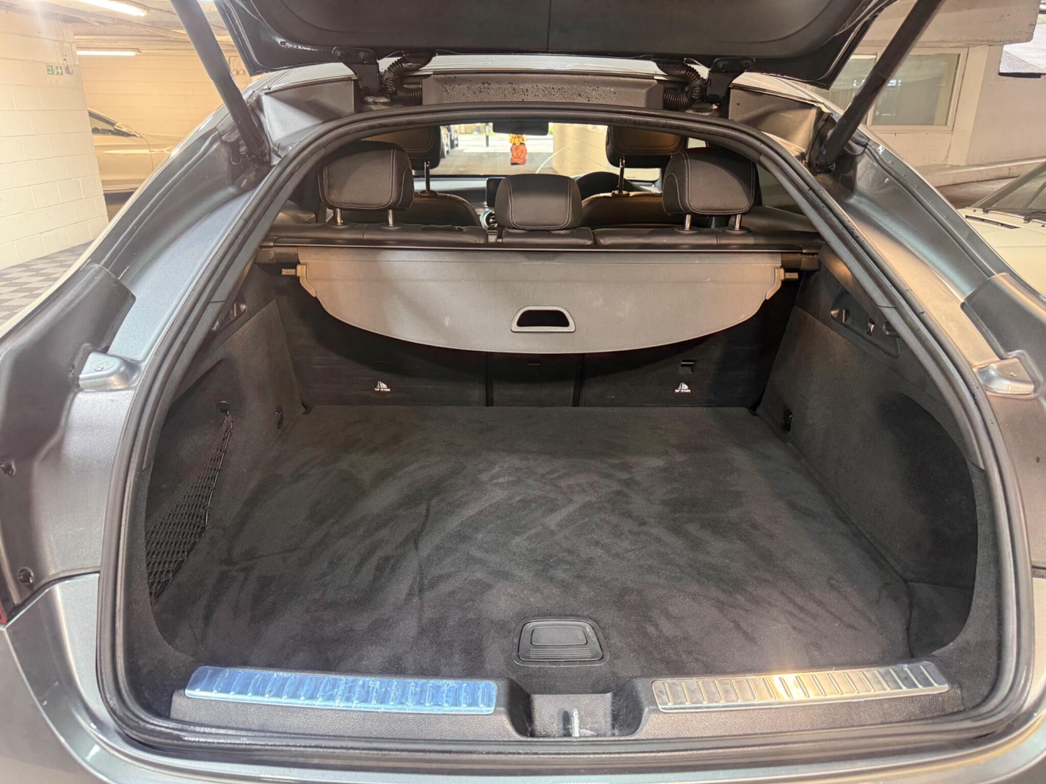 Mercedes GLC - Image 11