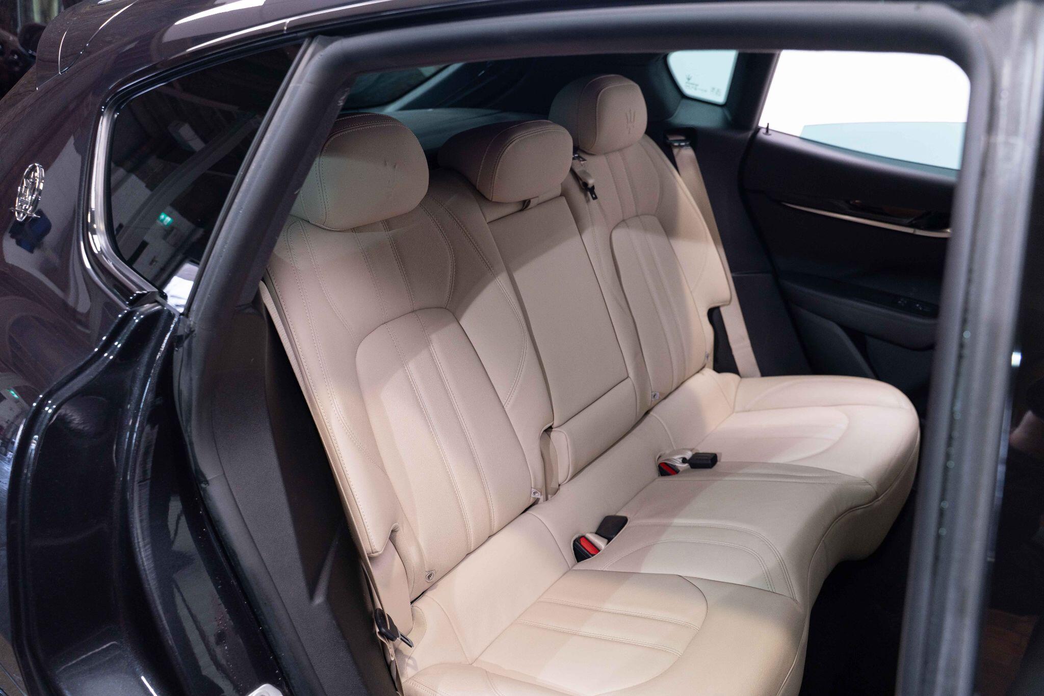 Maserati Levante - Image 15