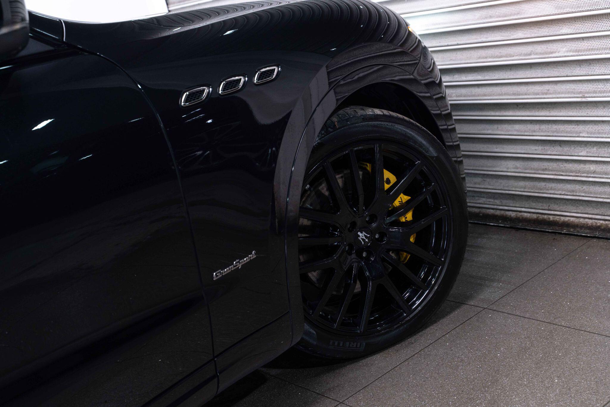 Maserati Levante - Image 42