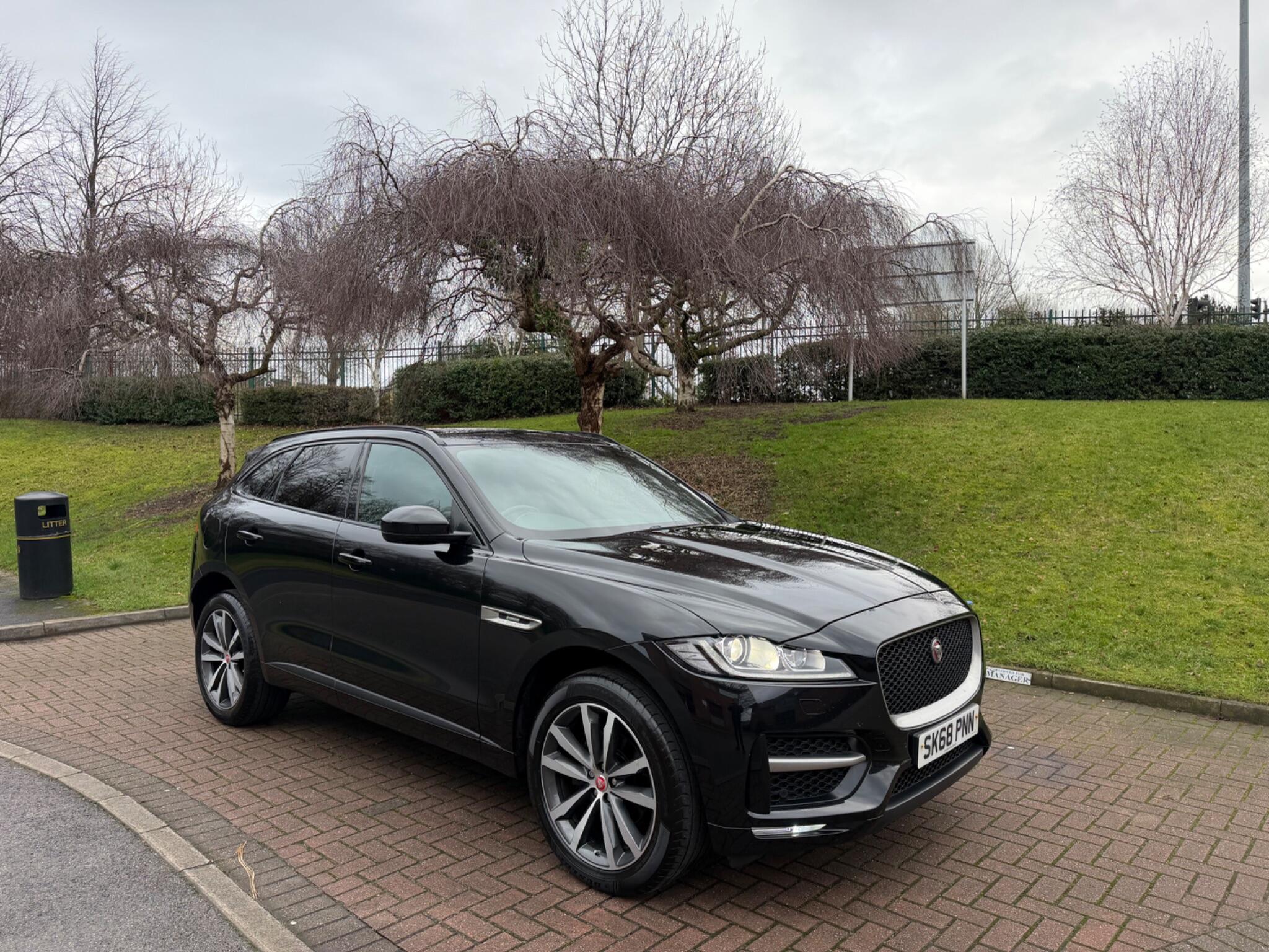 Jaguar F-Pace - Image 3