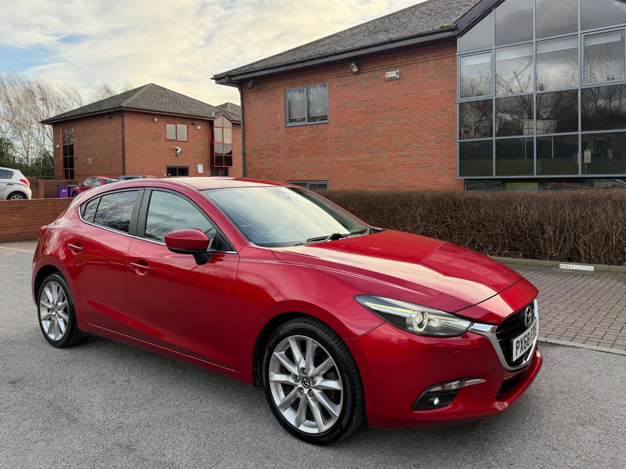 Mazda MAZDA3 - Image 7