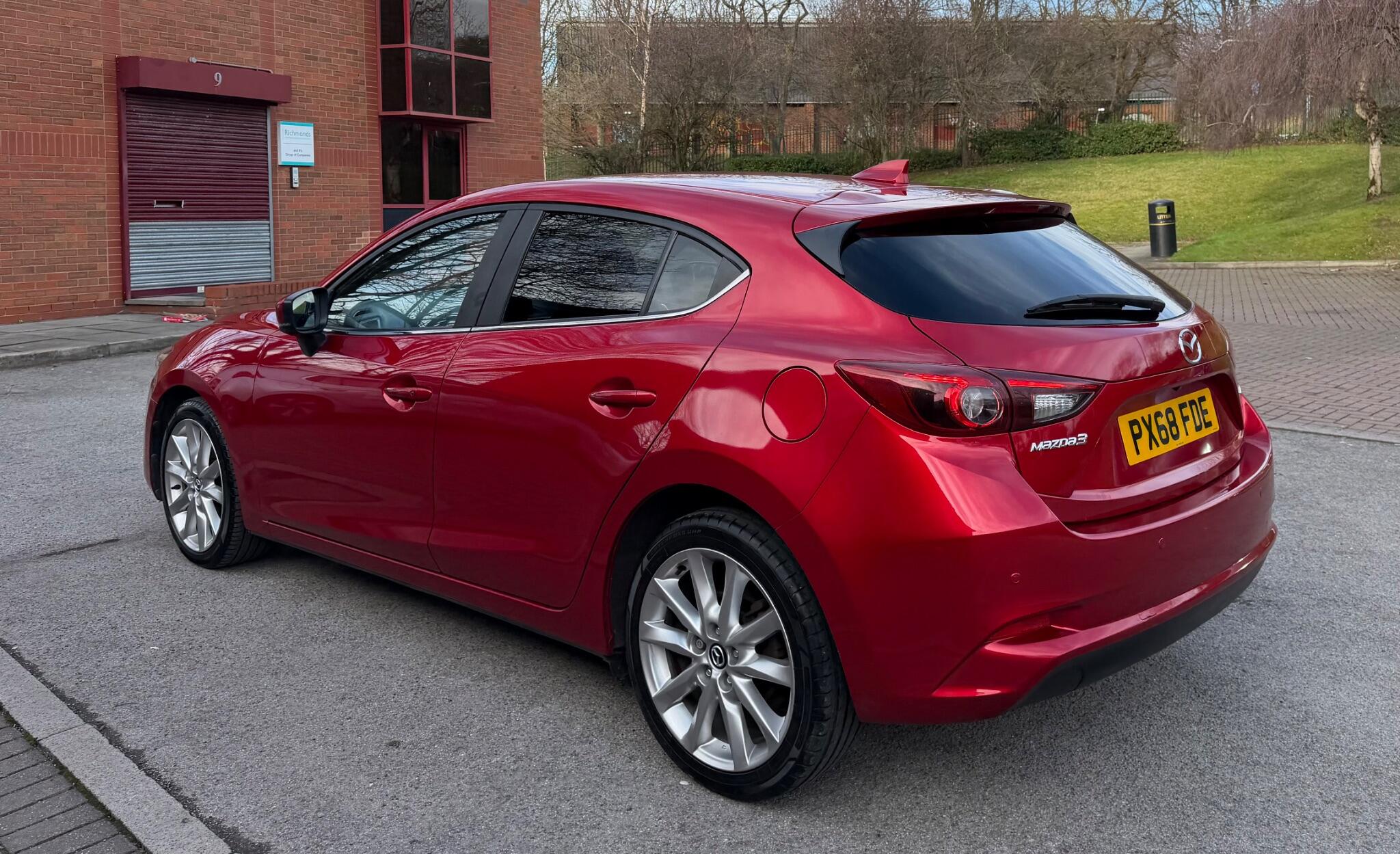 Mazda MAZDA3 - Image 16