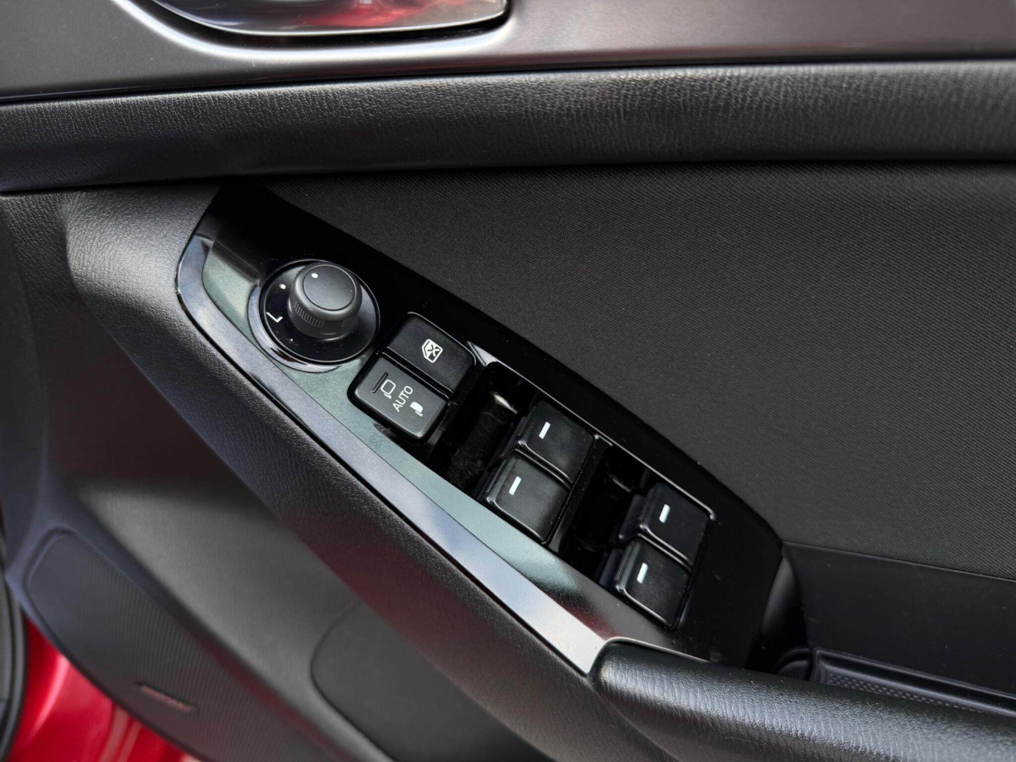 Mazda MAZDA3 - Image 27