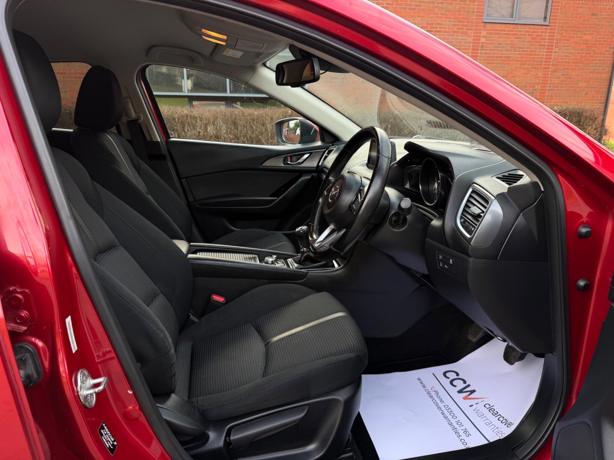 Mazda MAZDA3 - Image 31