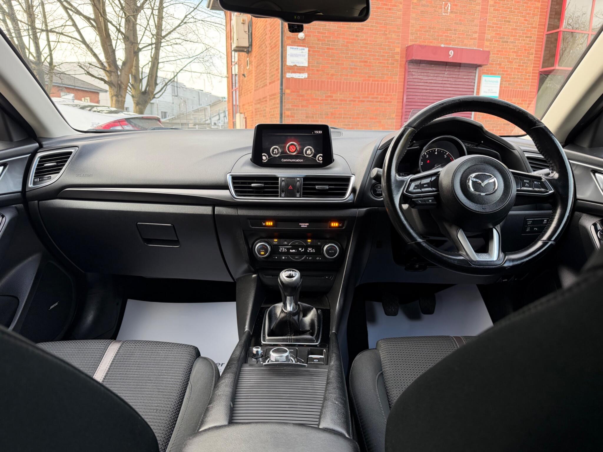 Mazda MAZDA3 - Image 40