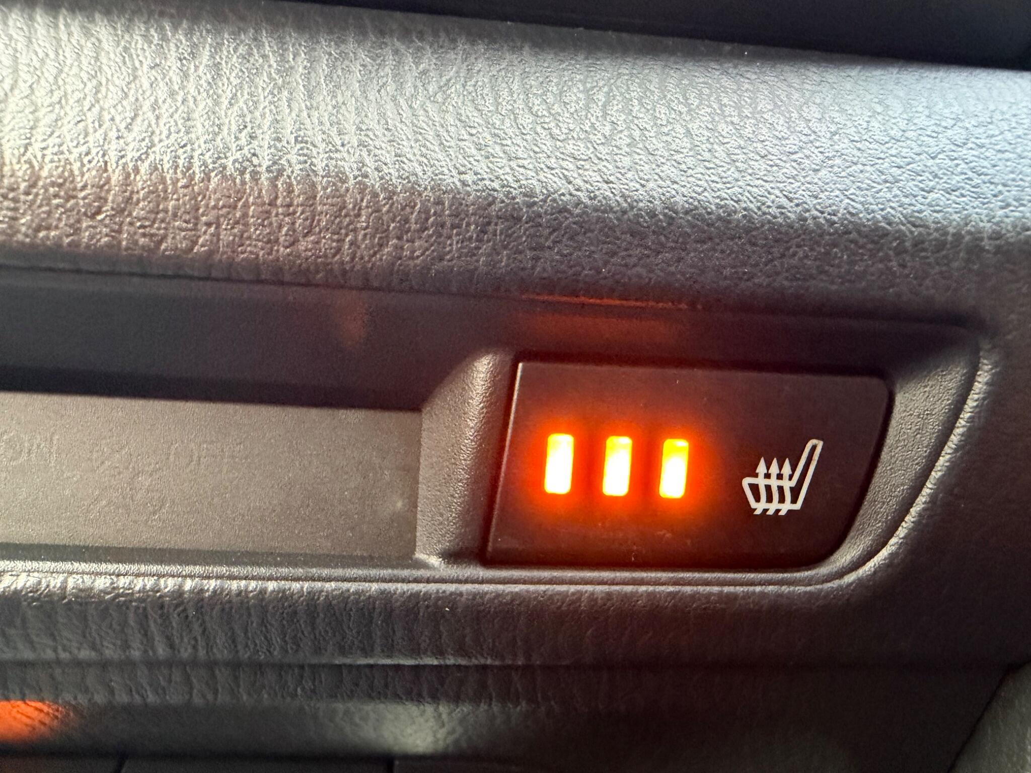 Mazda MAZDA3 - Image 56