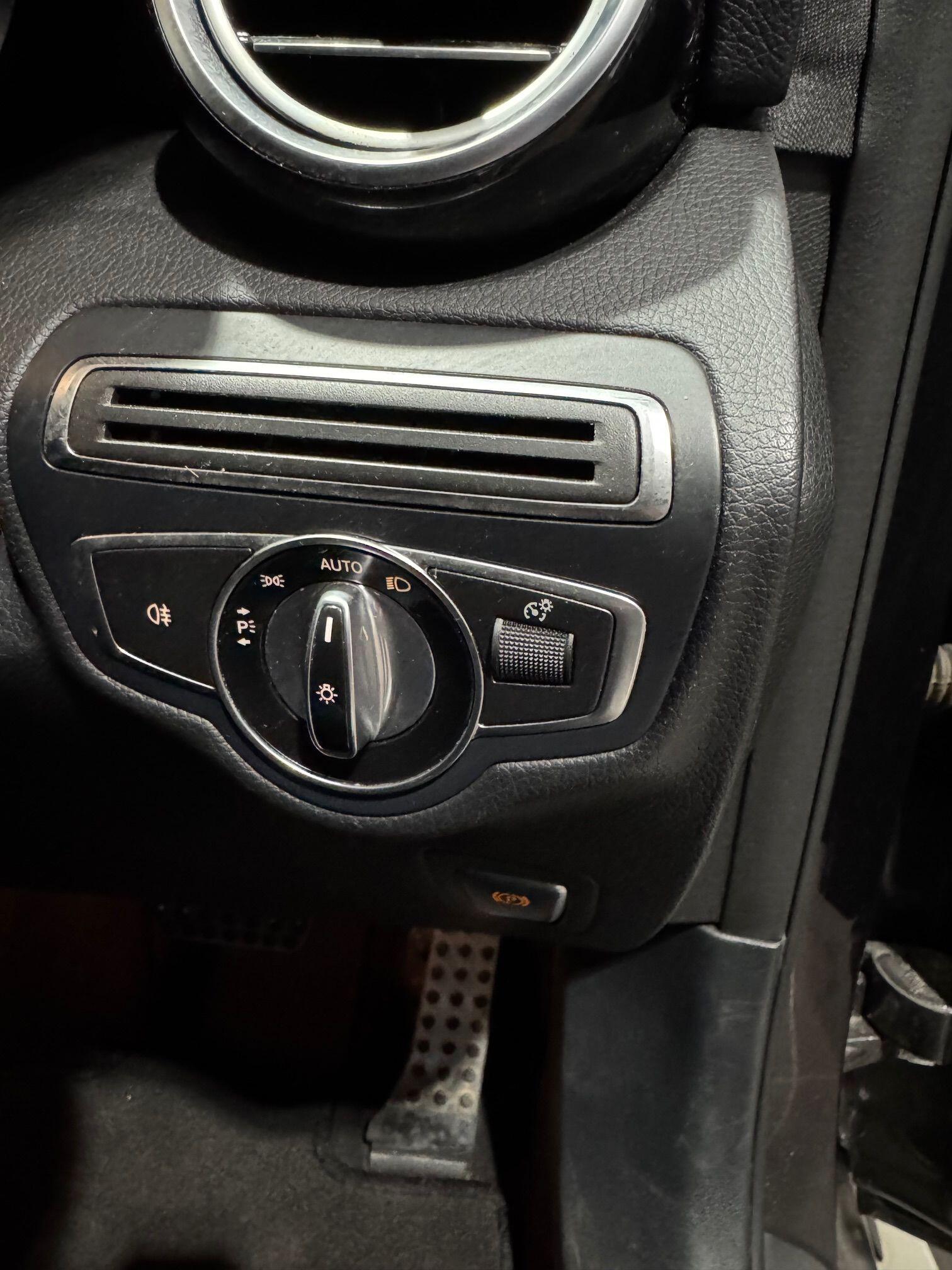 Mercedes GLC - Image 20