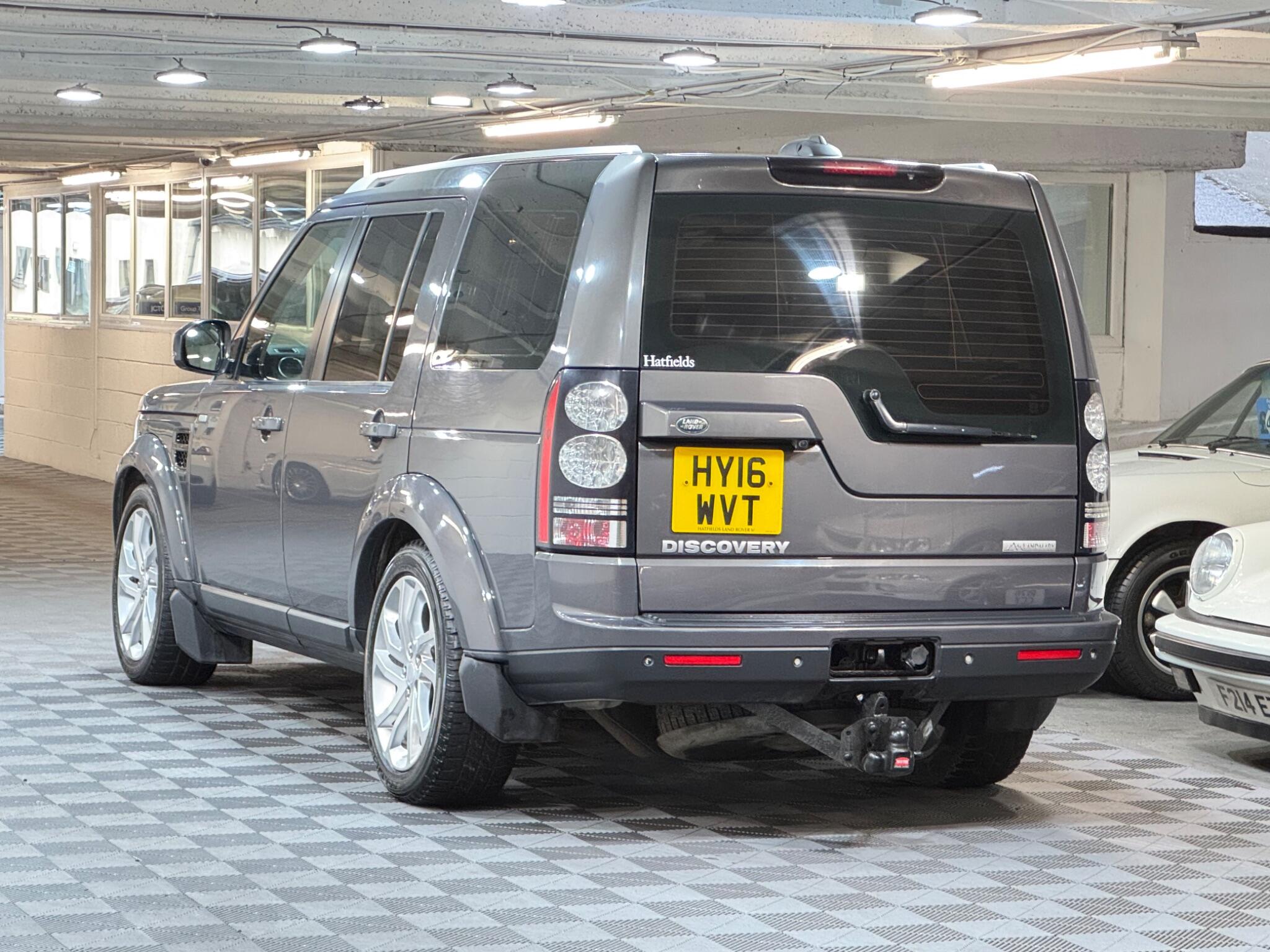 Land Rover DISCOVERY 4 - Image 3