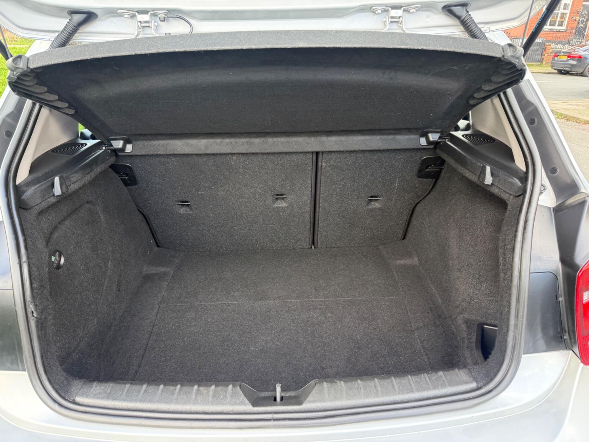 BMW 1 Series - Image 12