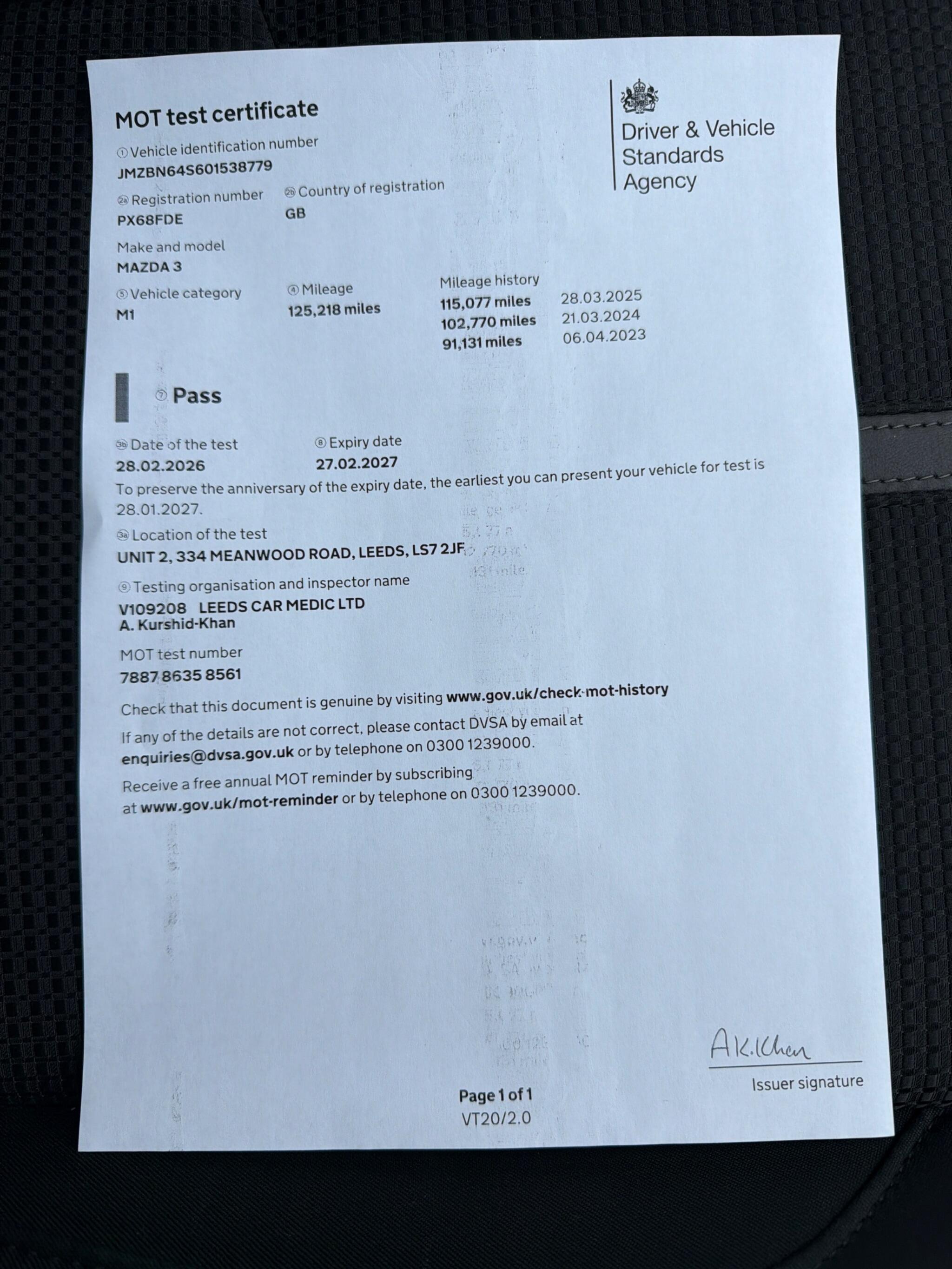 Mazda MAZDA3 - Image 3