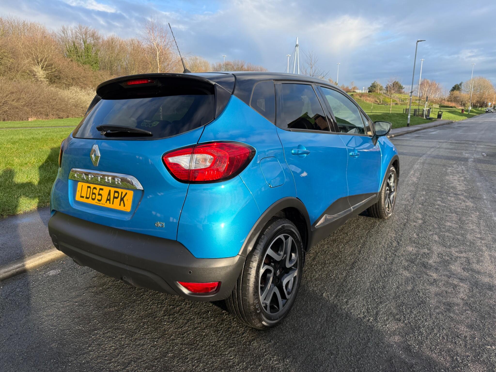 Renault Captur - Image 3