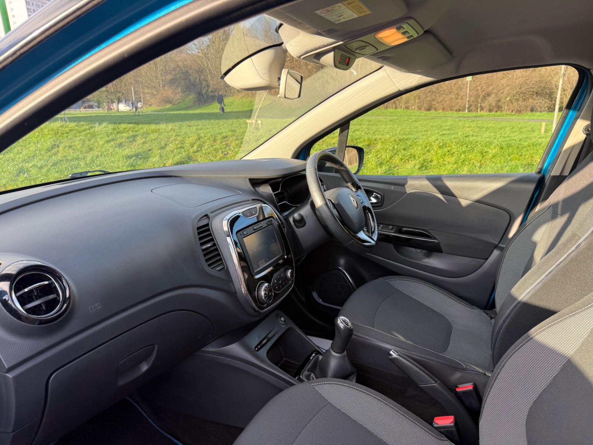 Renault Captur - Image 9