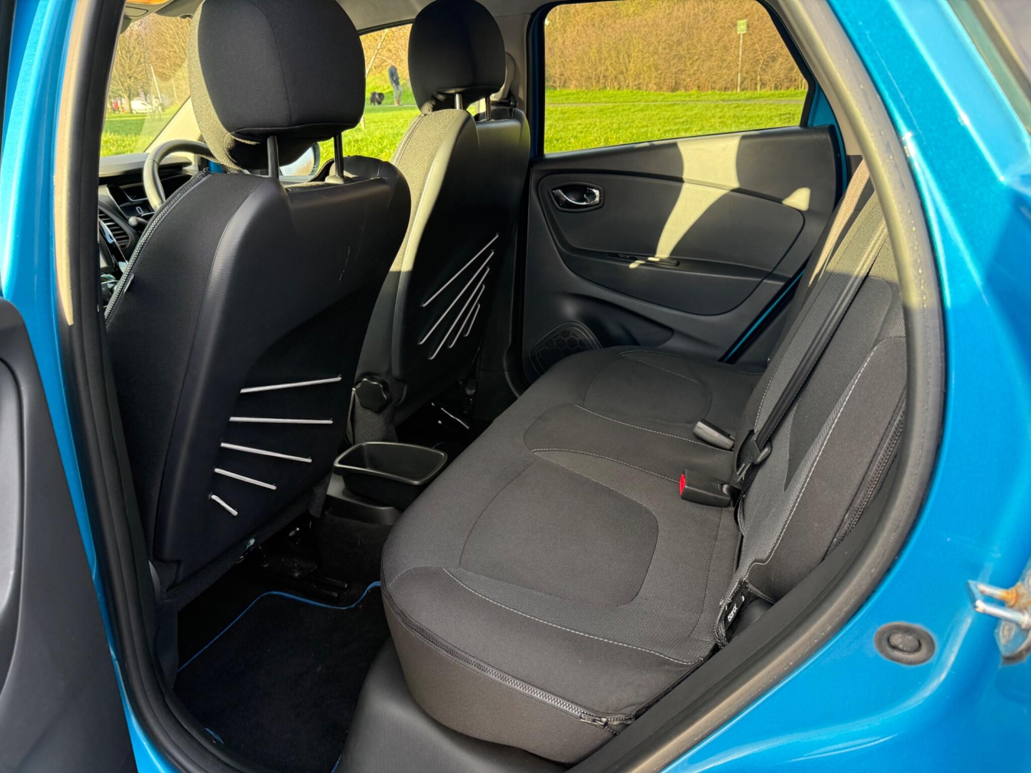 Renault Captur - Image 12