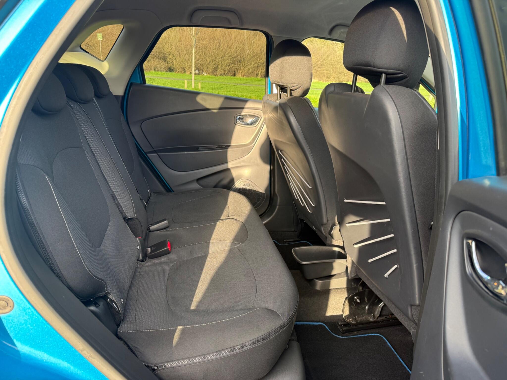 Renault Captur - Image 14