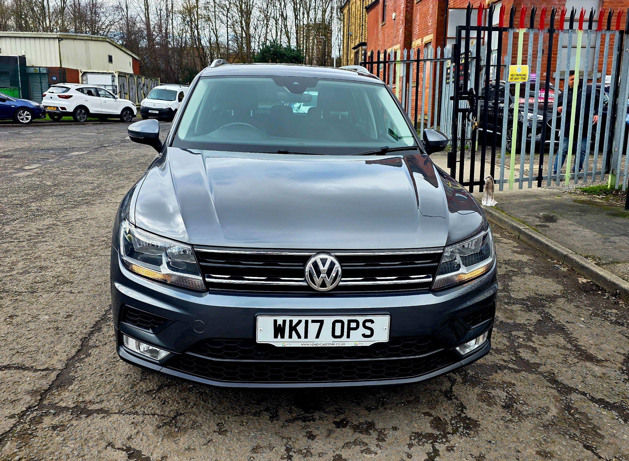 Volkswagen Tiguan - Image 3