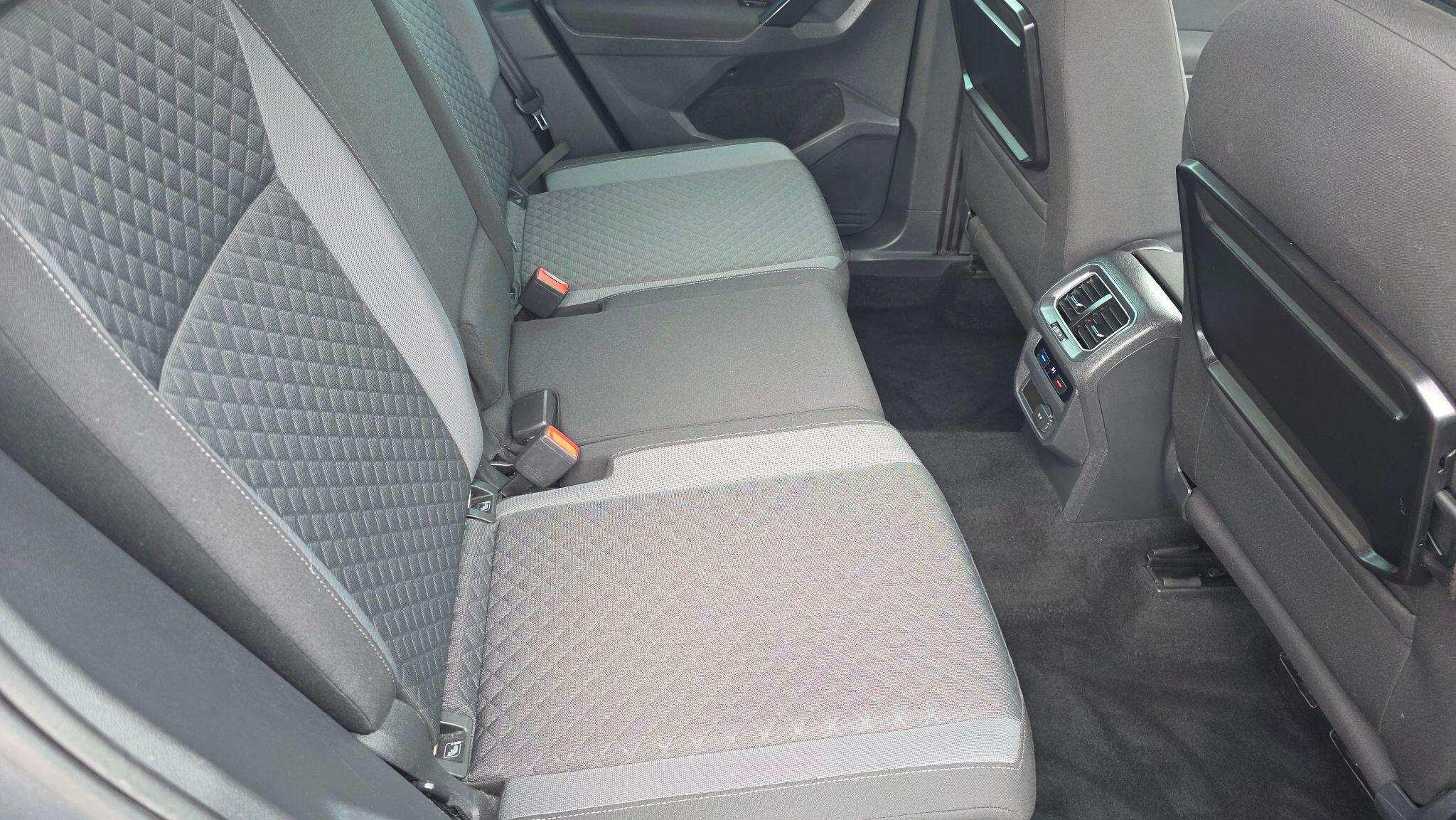 Volkswagen Tiguan - Image 44