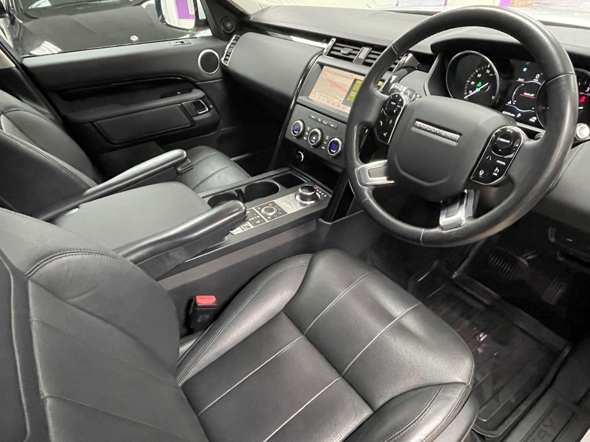 Land Rover Discovery - Image 23