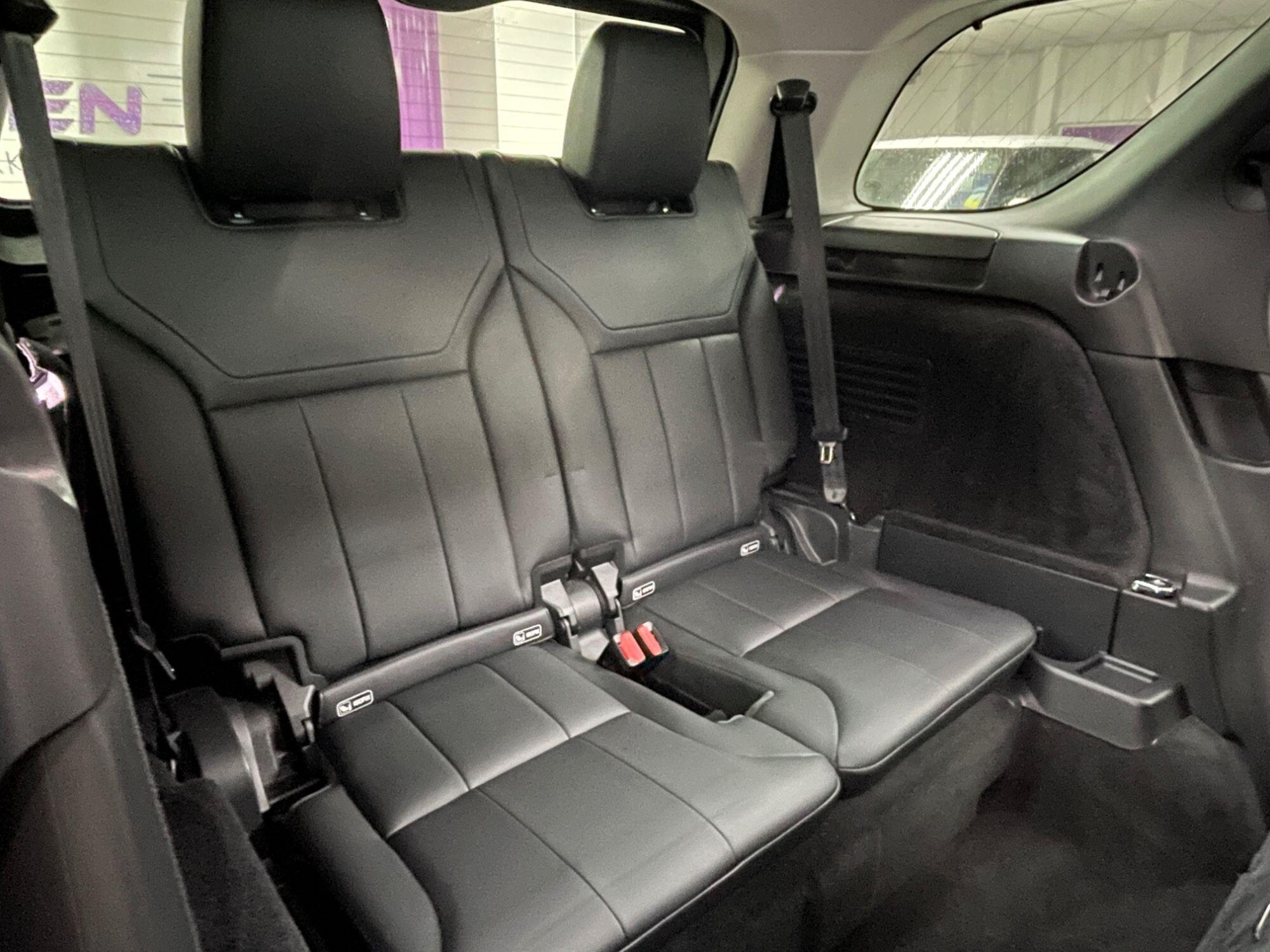 Land Rover Discovery - Image 31