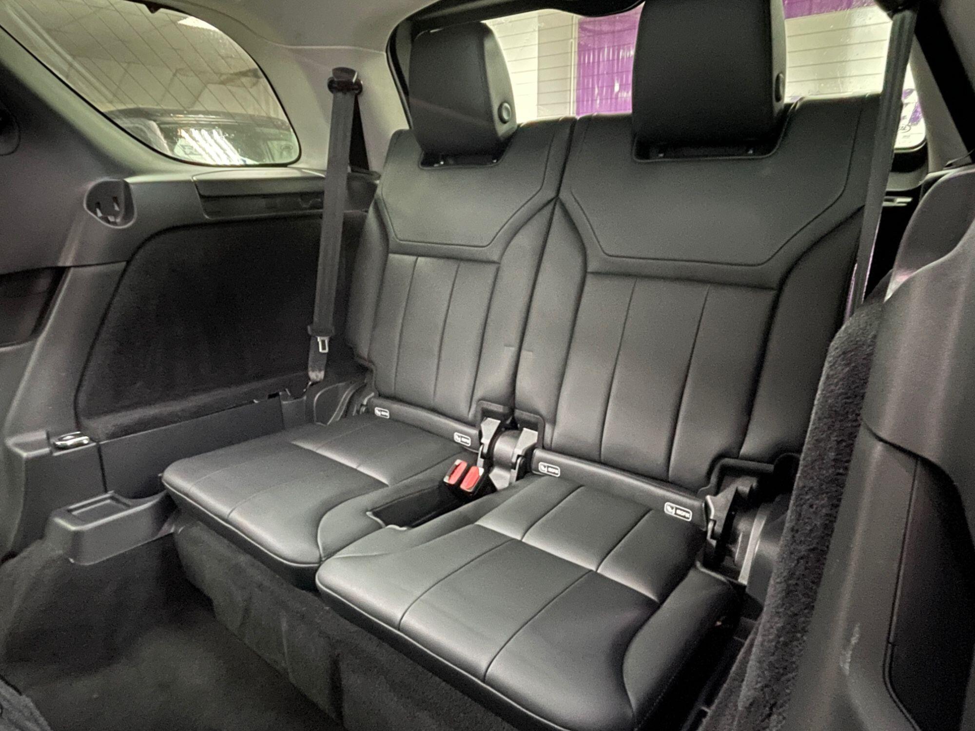 Land Rover Discovery - Image 32