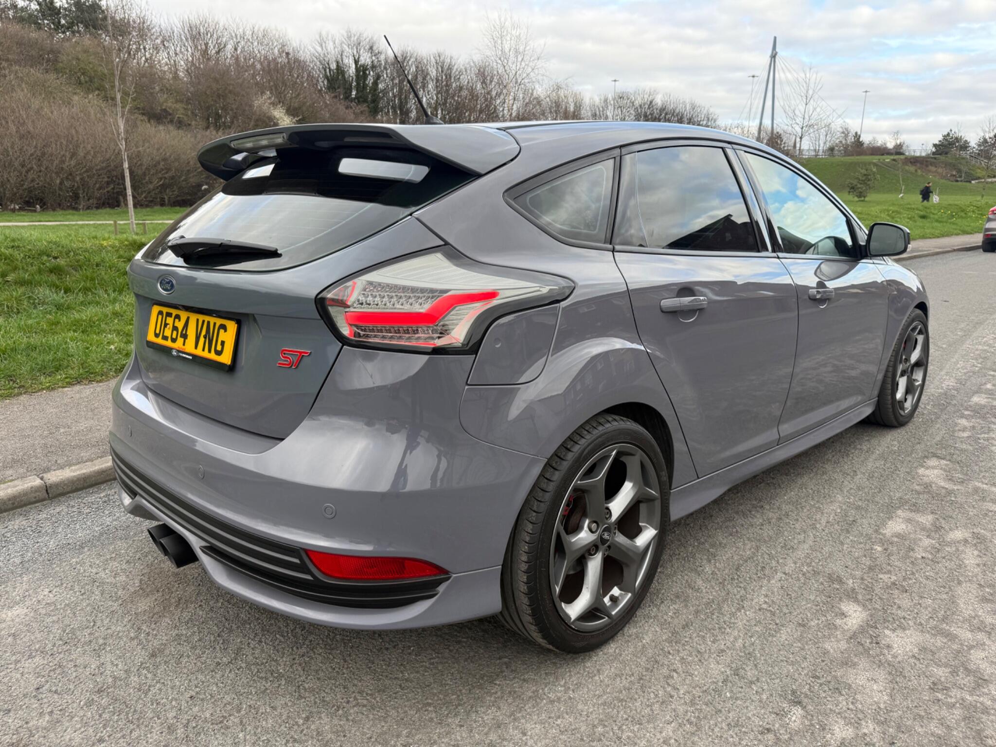 Ford Focus - Image 9