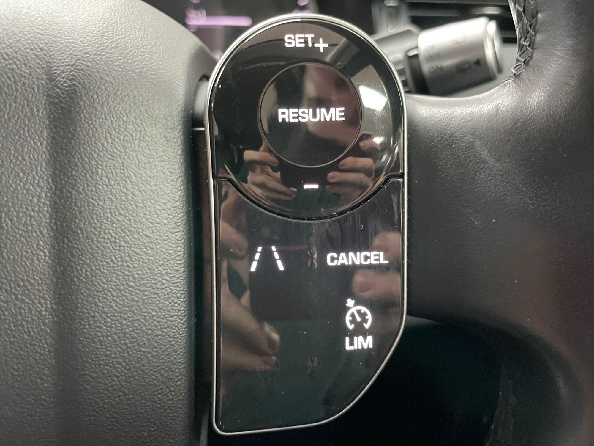 Land Rover DISCOVERY SPORT - Image 37