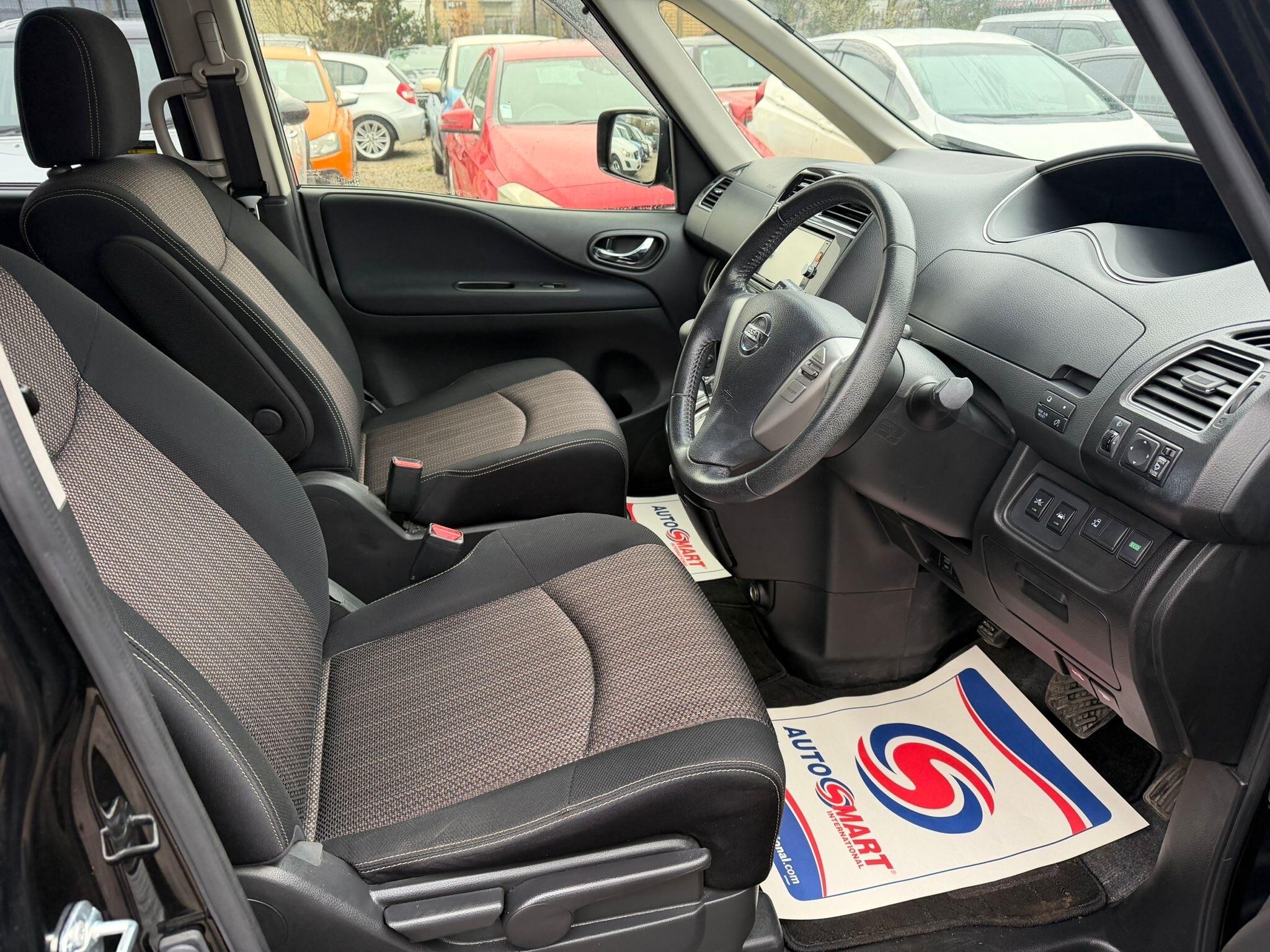 Nissan Serena - Image 16