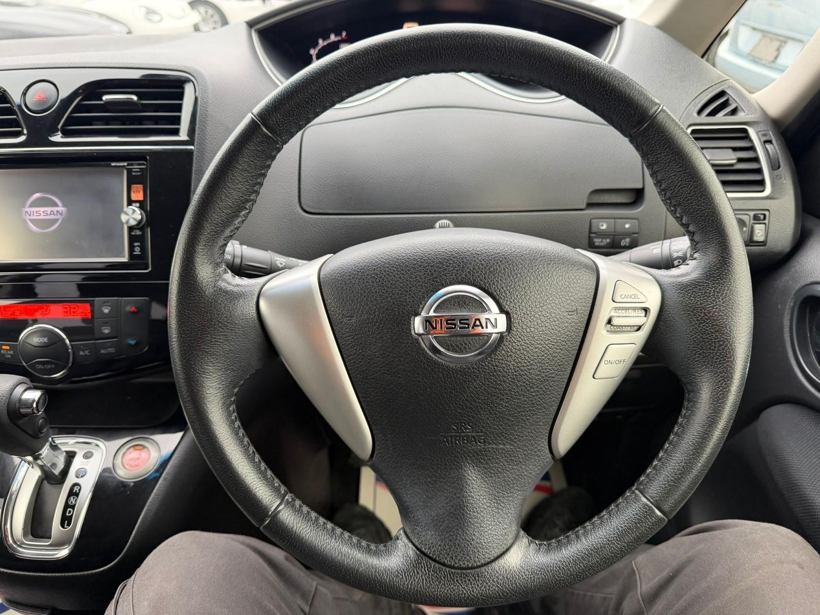 Nissan Serena - Image 19