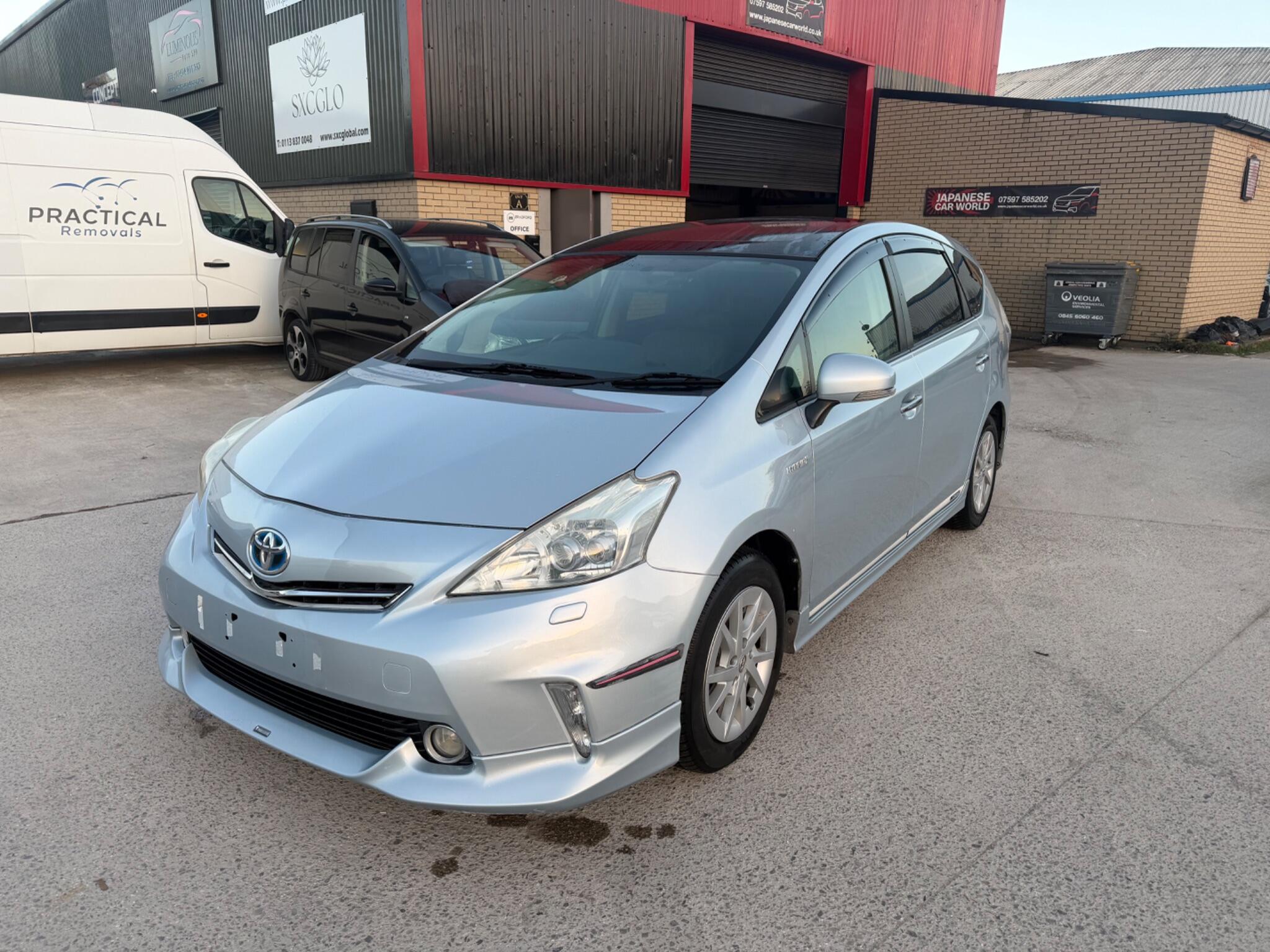 Toyota Prius+ - Image 3