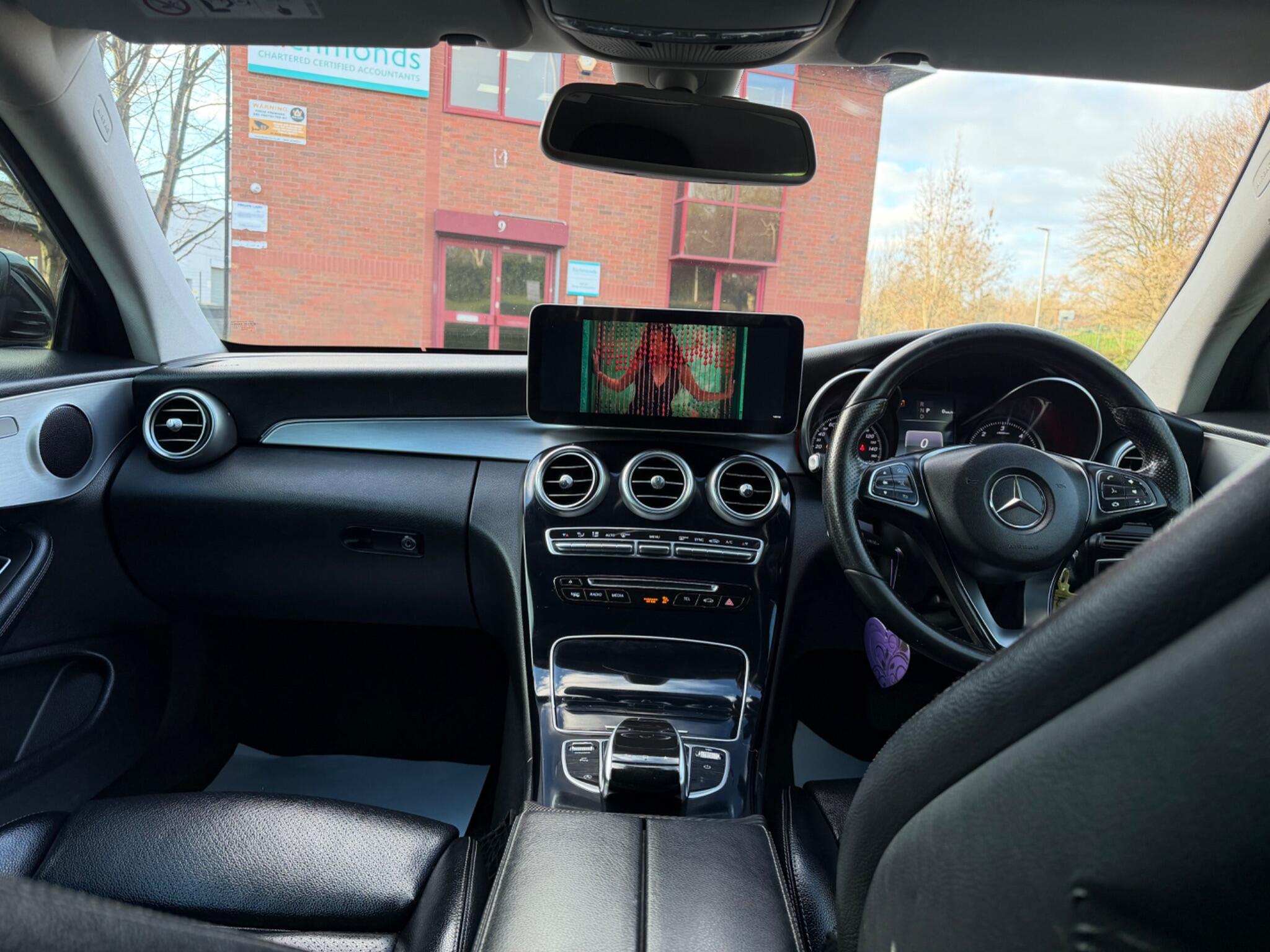 Mercedes C Class - Image 59