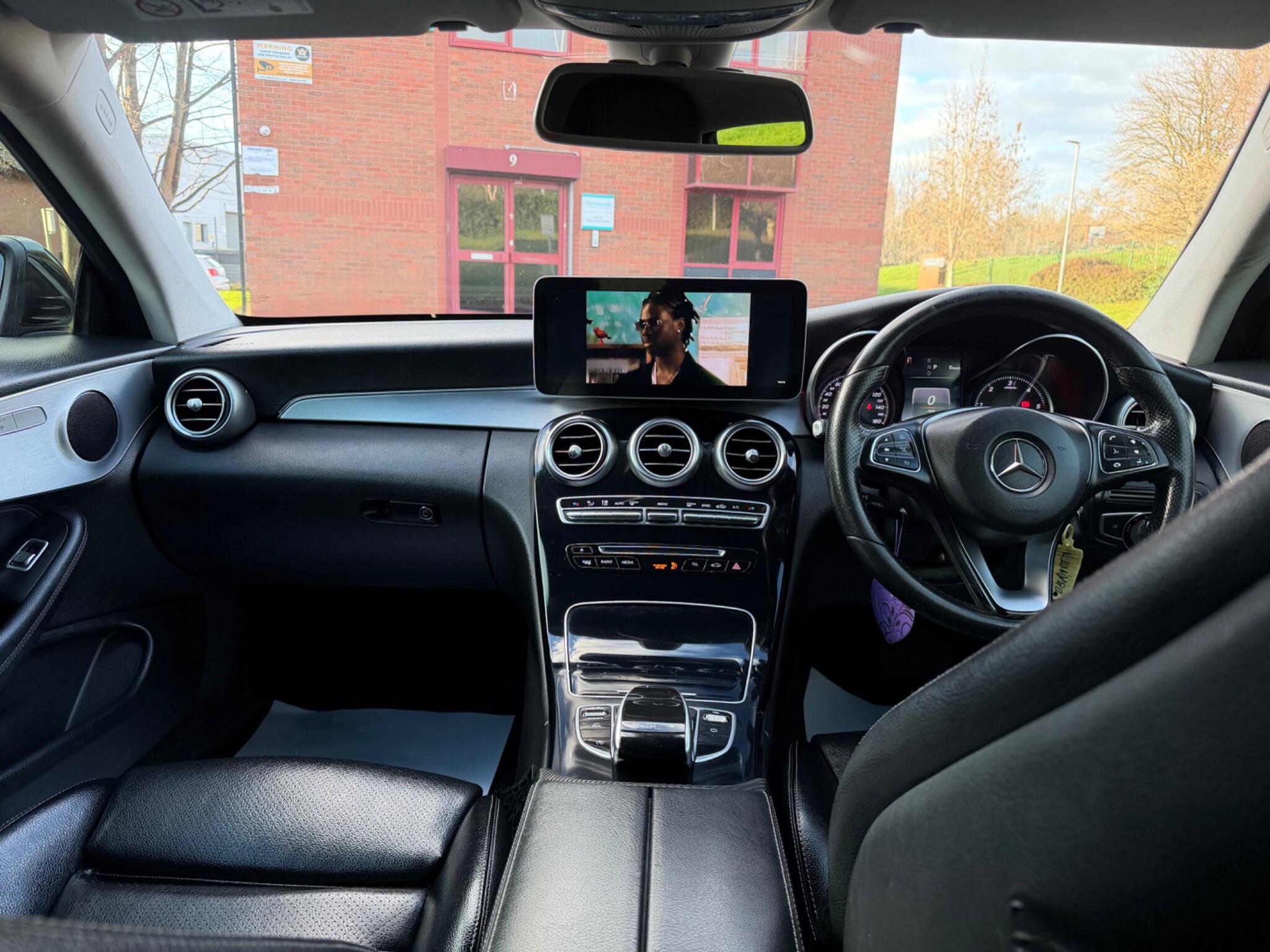 Mercedes C Class - Image 60