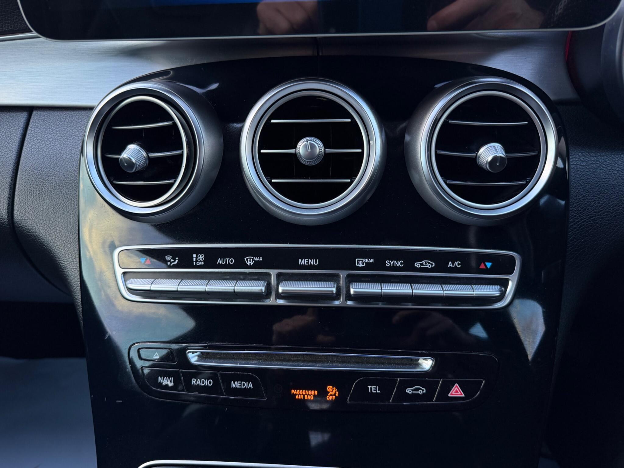 Mercedes C Class - Image 78