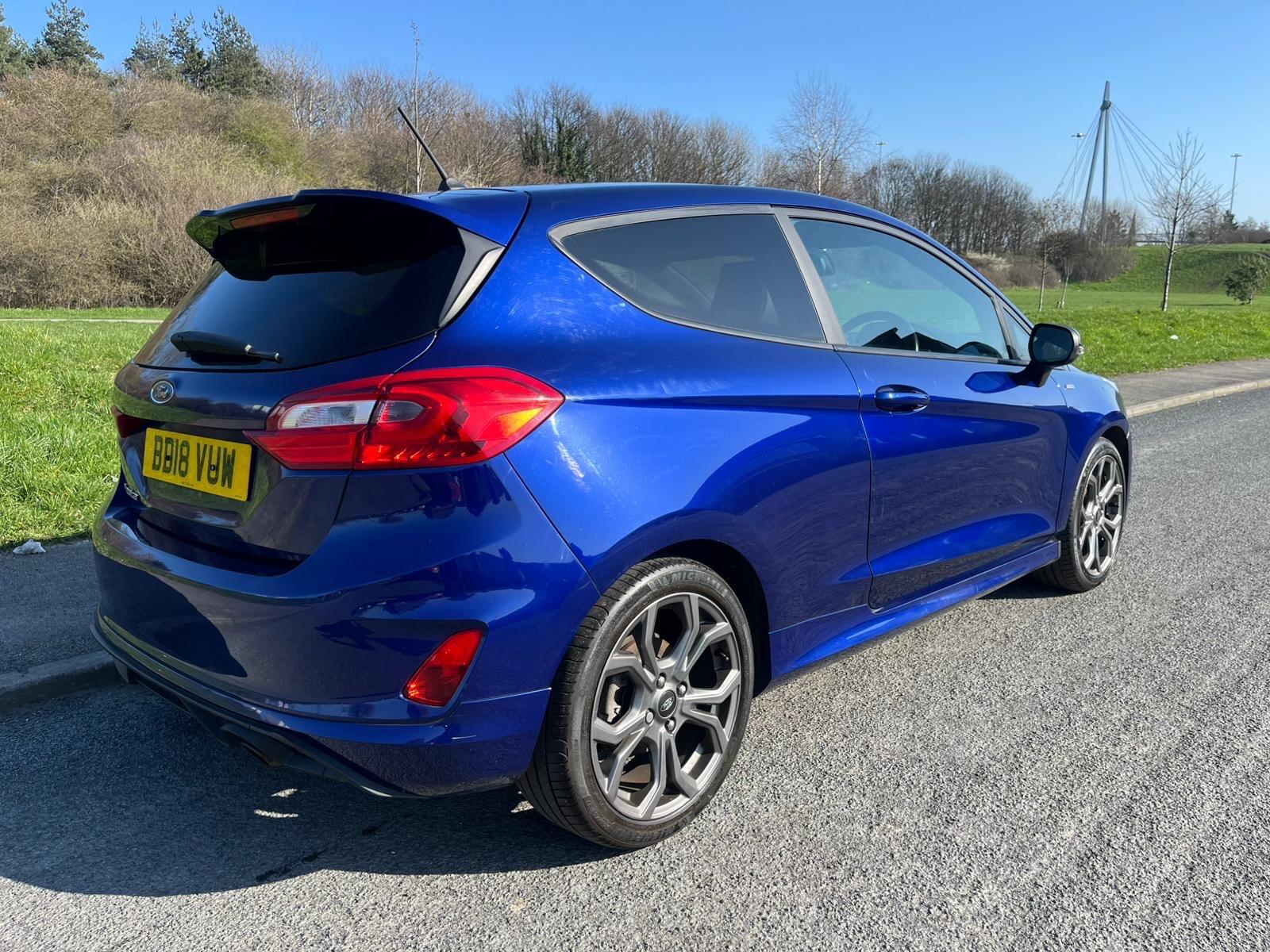 Ford Fiesta - Image 9