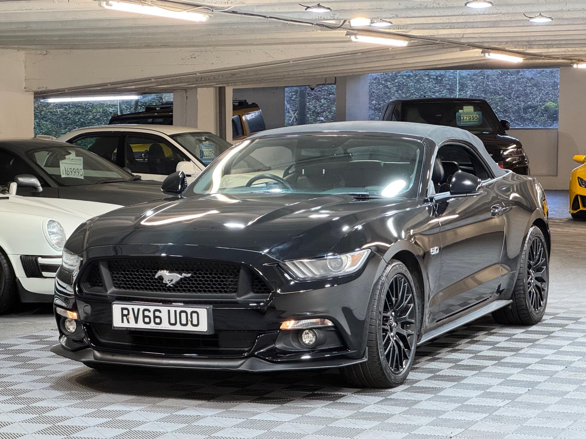 Ford Mustang - Image 6