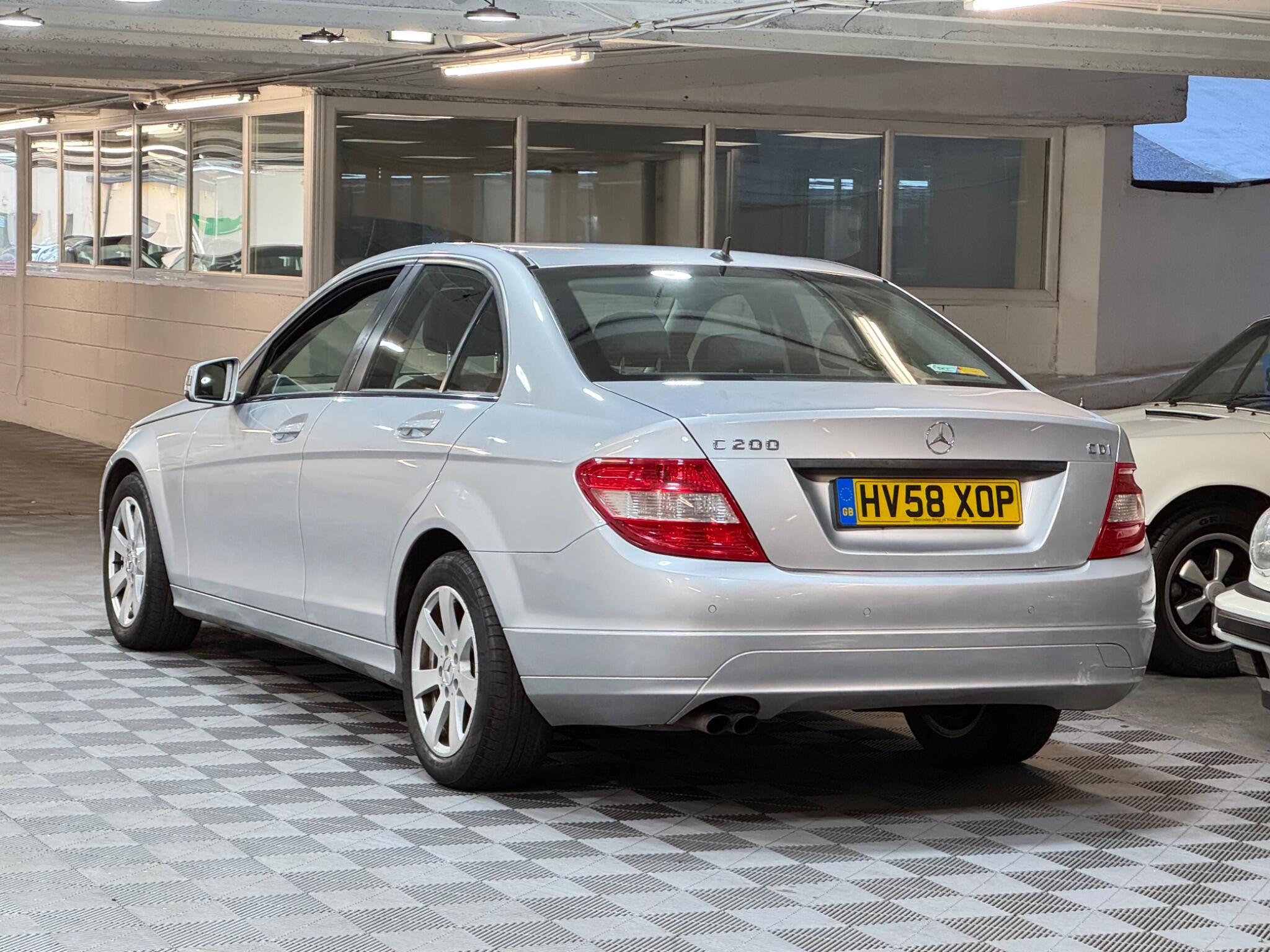 Mercedes C Class - Image 3