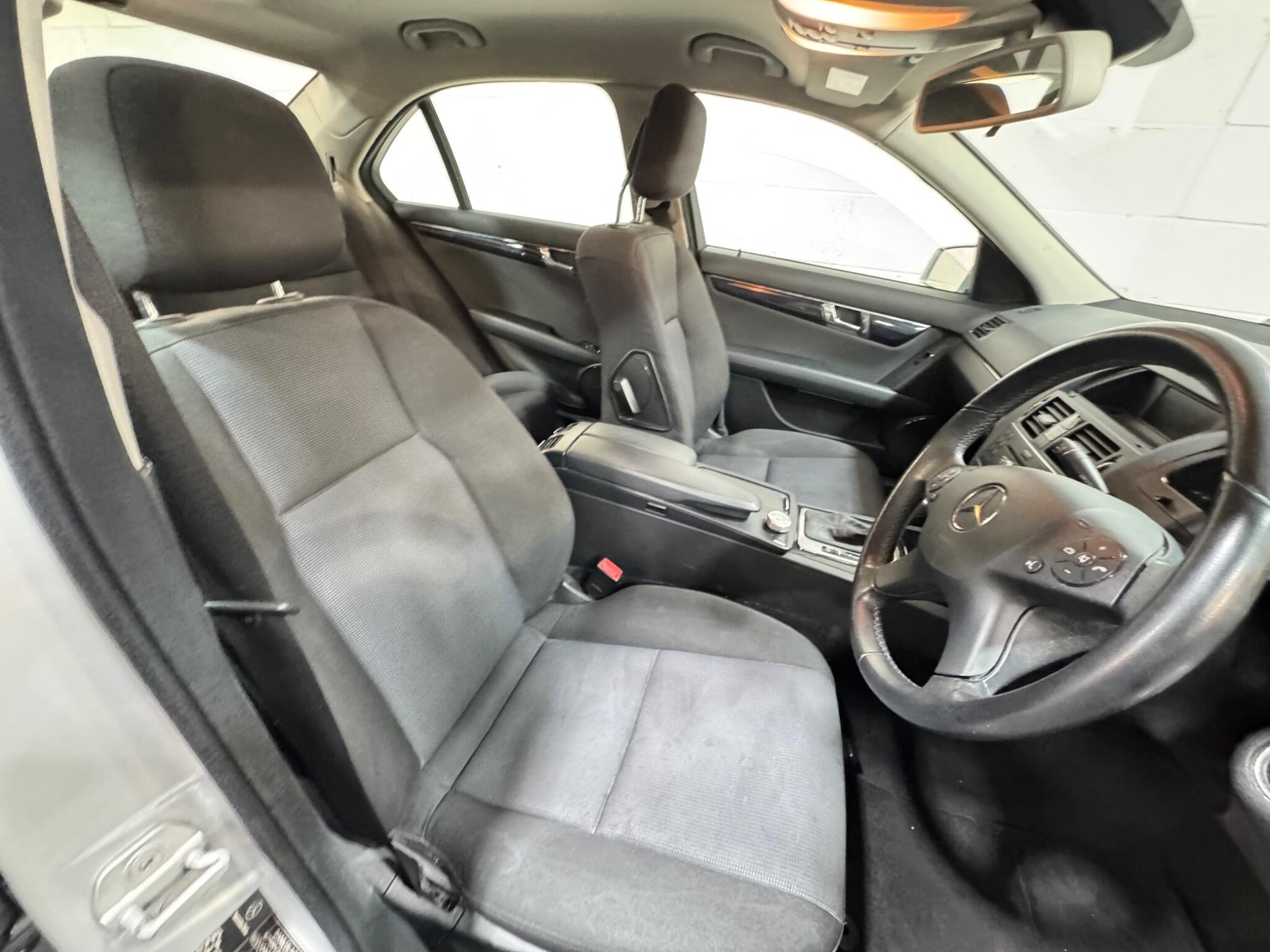 Mercedes C Class - Image 7