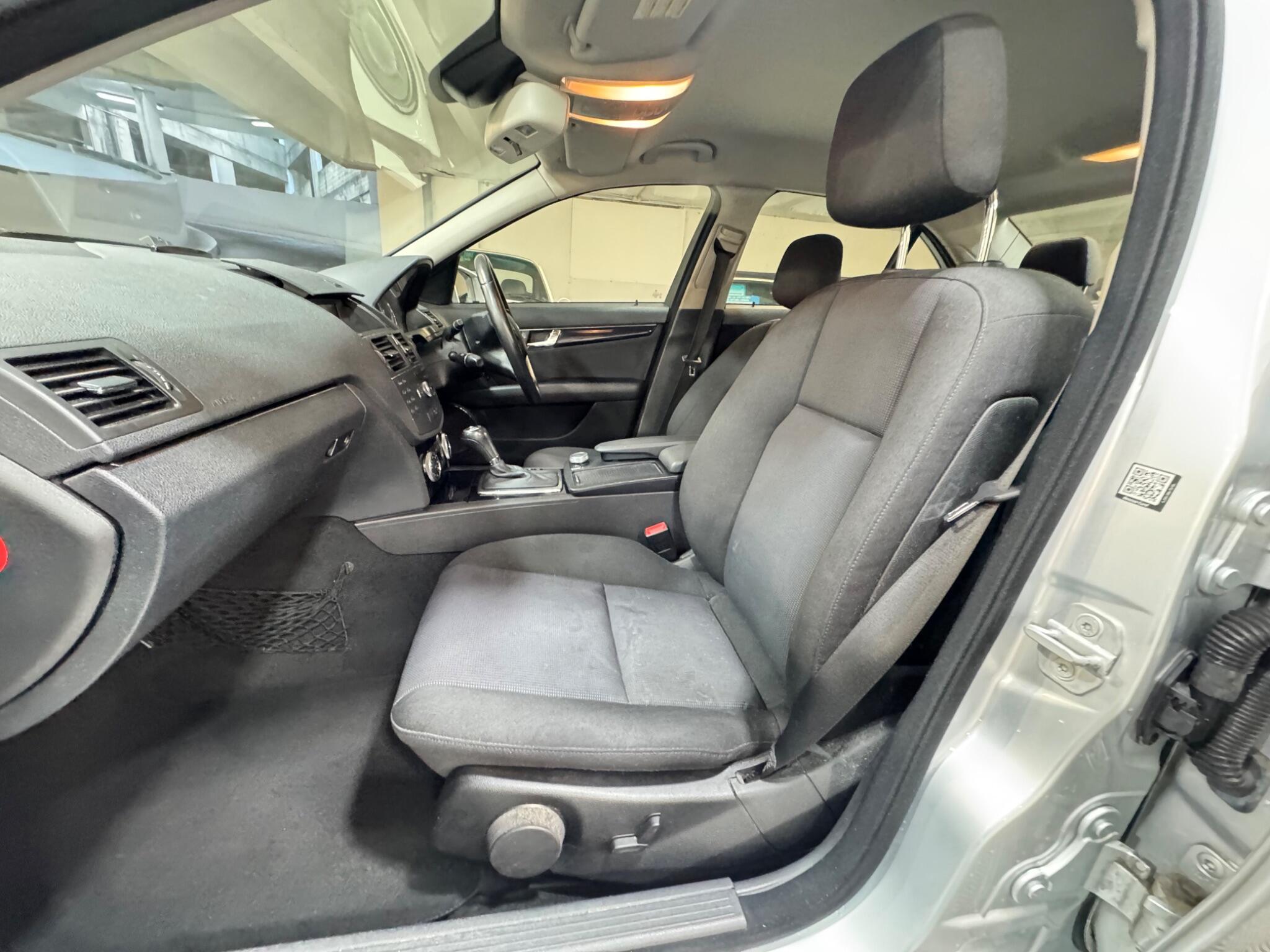 Mercedes C Class - Image 9