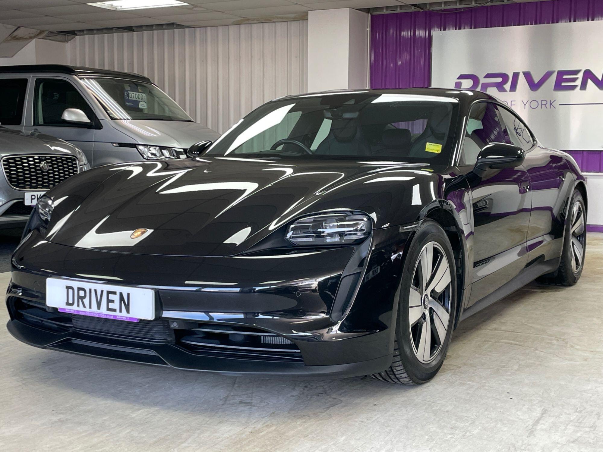 Porsche Taycan - Image 8