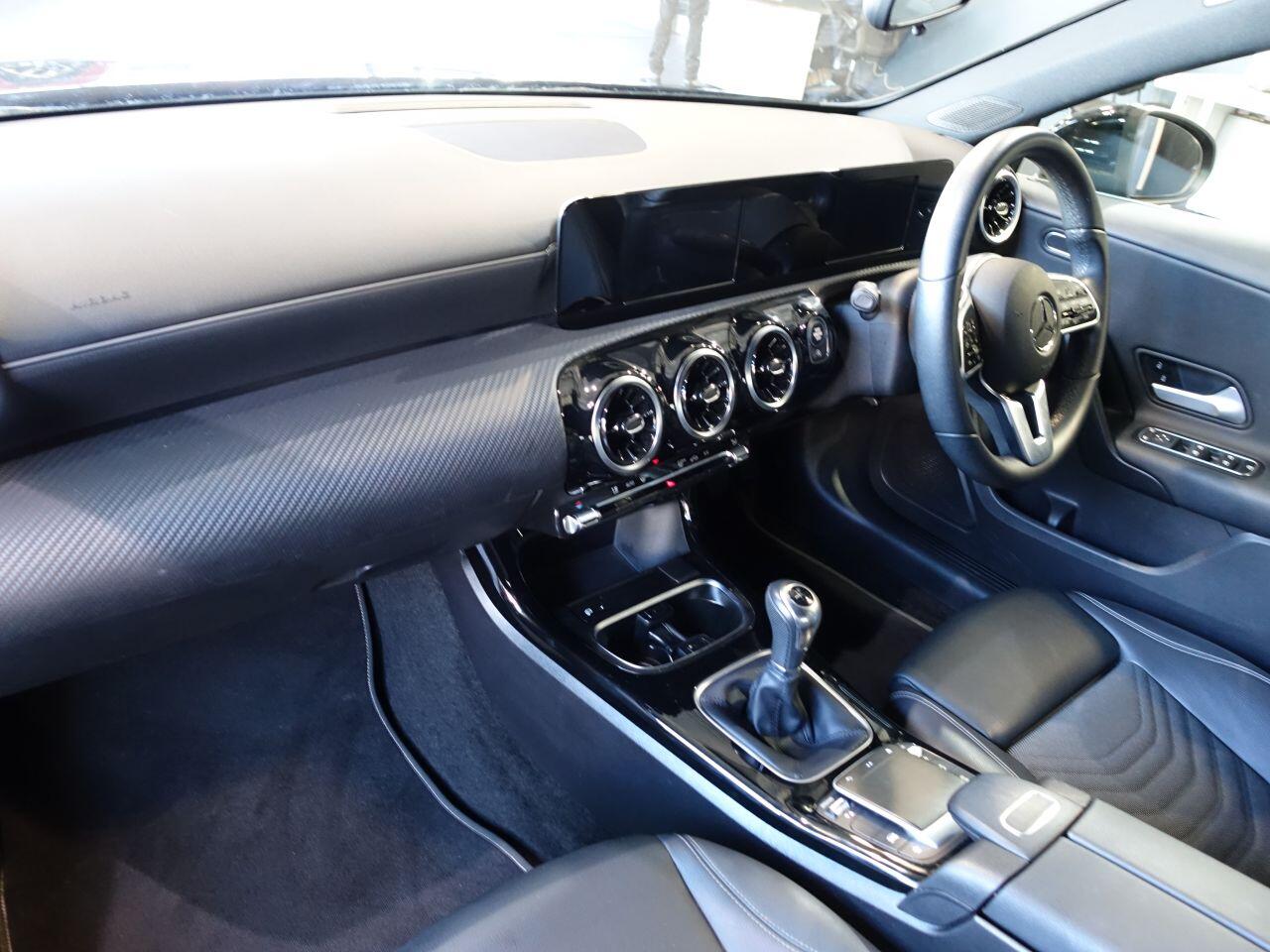 Mercedes-benz A-CLASS - Image 14