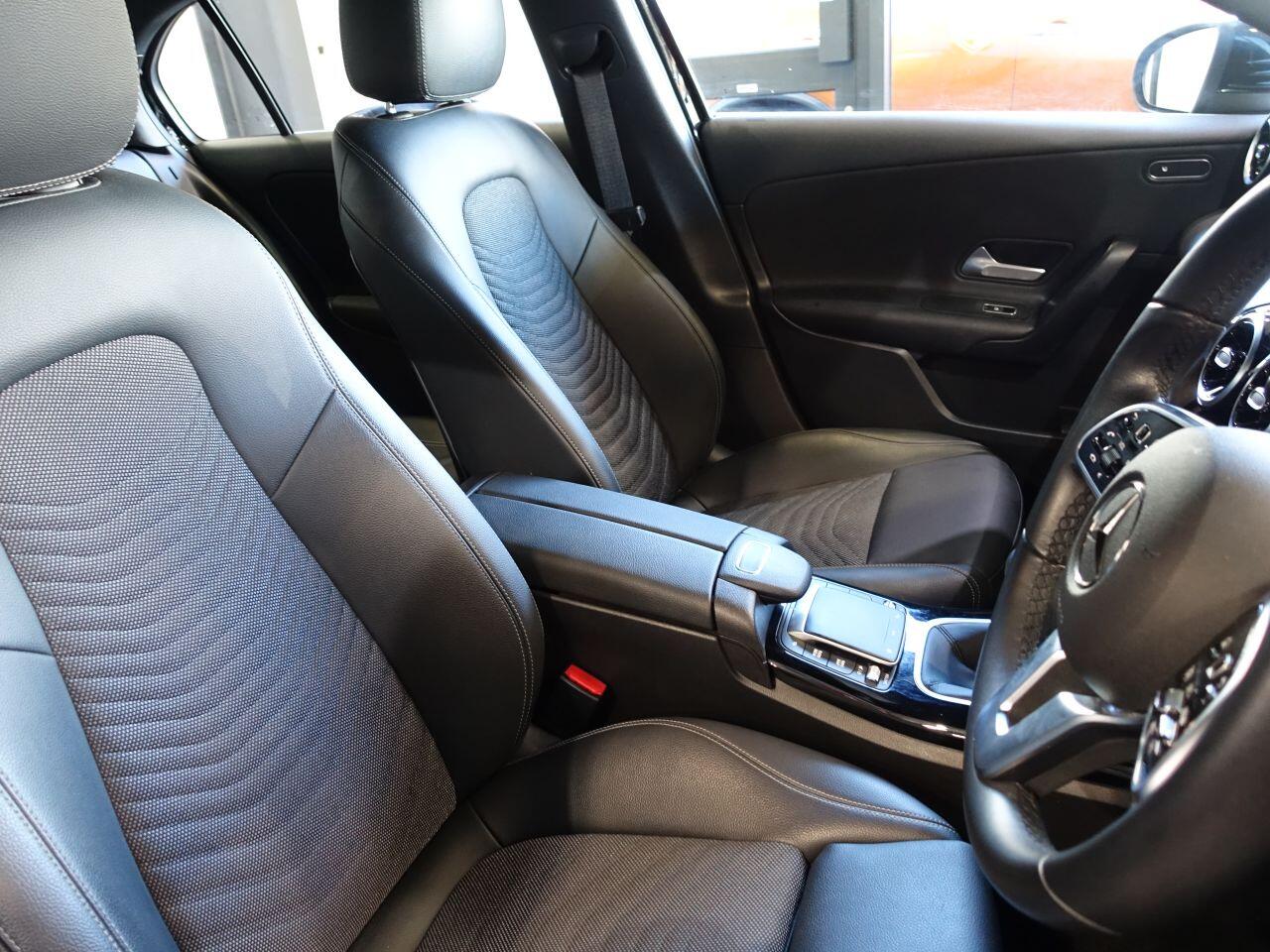 Mercedes-benz A-CLASS - Image 18